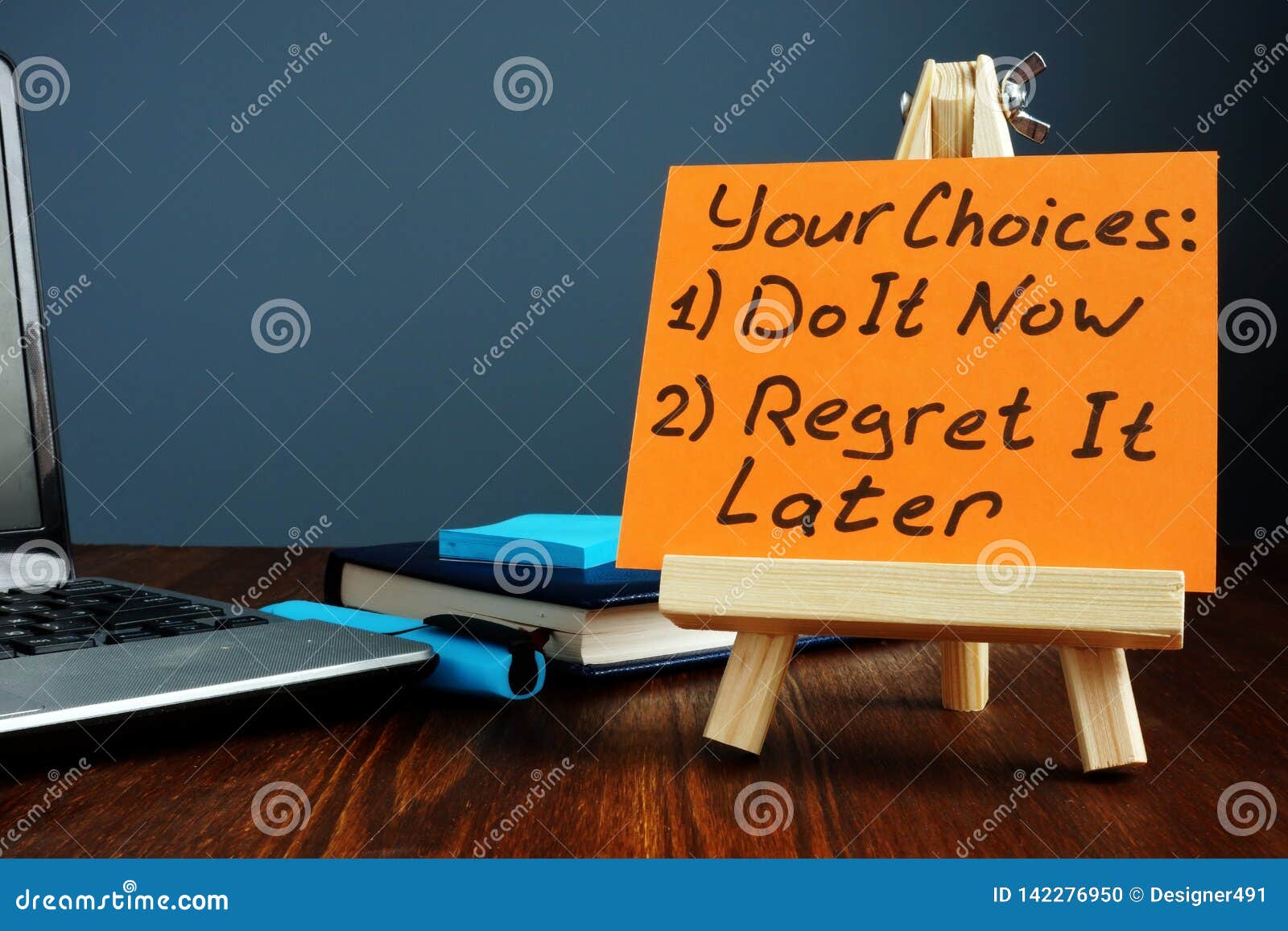 Vos Choix Faites Le Maintenant Ou Regrettez Le Plus Tard Citation De Motivation Photo Stock Image Du Motivez Enjeu Vos Choix Faites Le Maintenant Ou Regrettez Le Plus Tard Citation De Motivation Photo Stock Image Du Motivez Enjeu