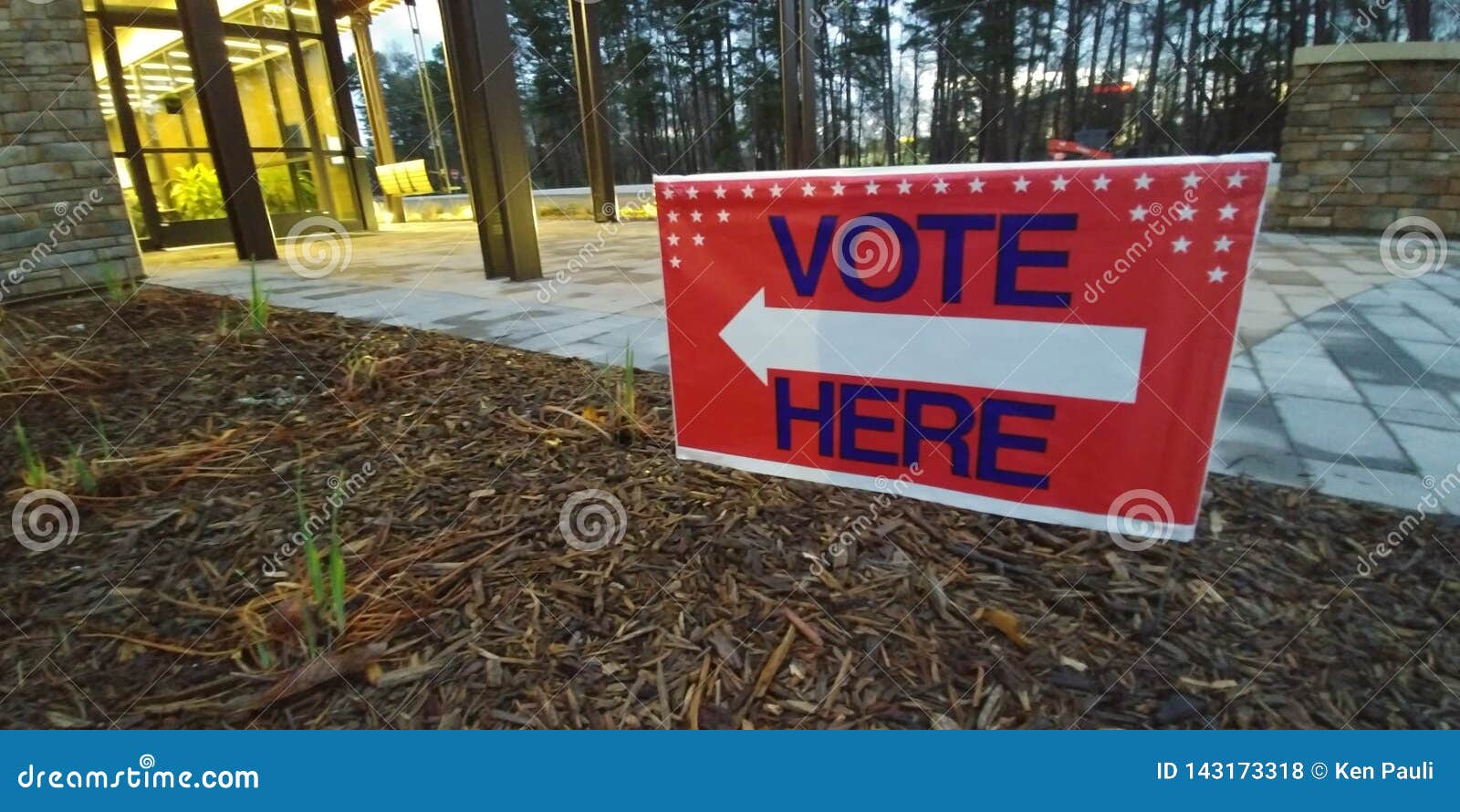 vote here sign for election day