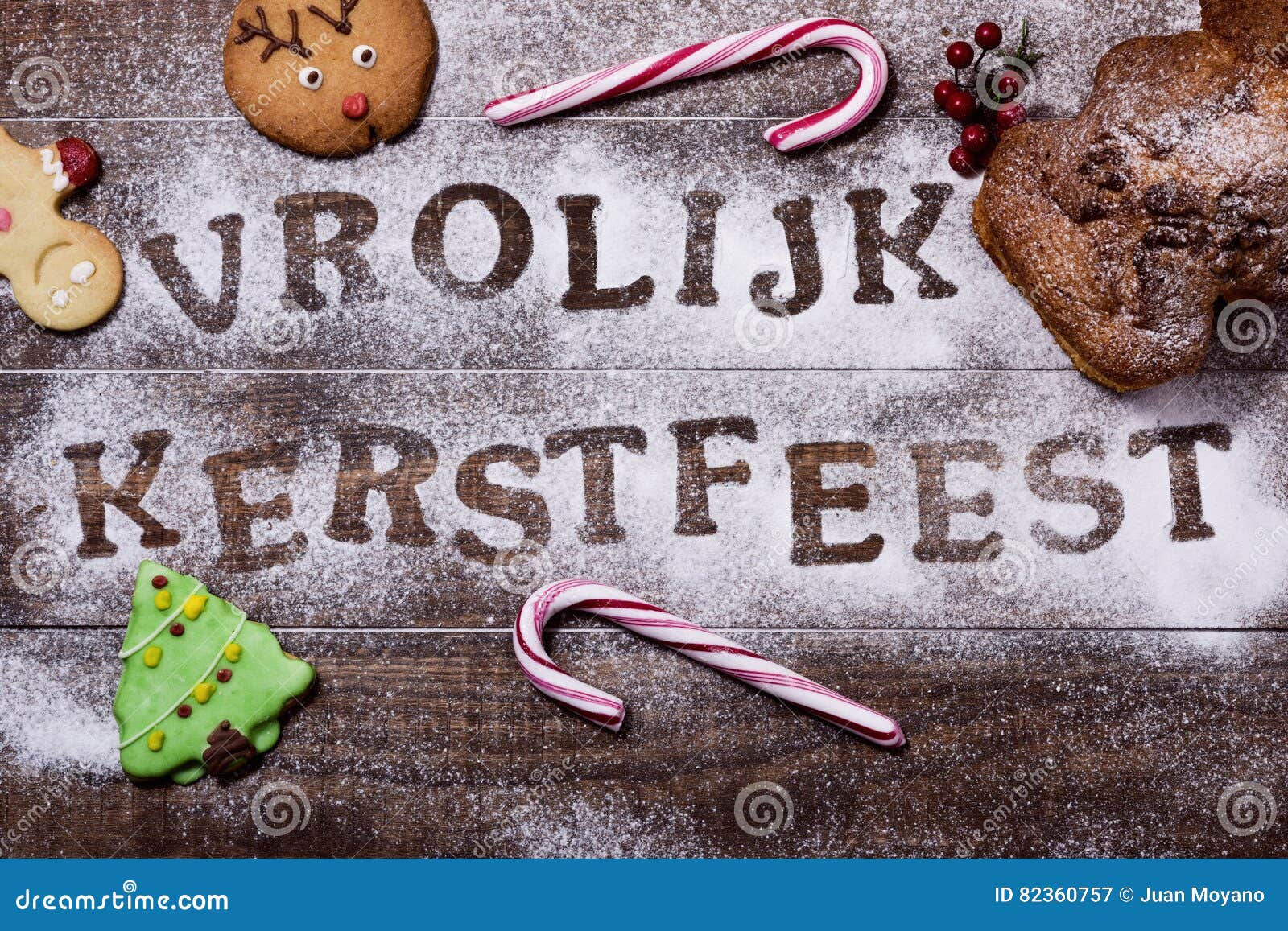 Buon Natale Olandese.Vrolijk Piu Kerstfeest Buon Natale Del Testo In Olandese Immagine Stock Immagine Di Celebrazione Alimento 82360757