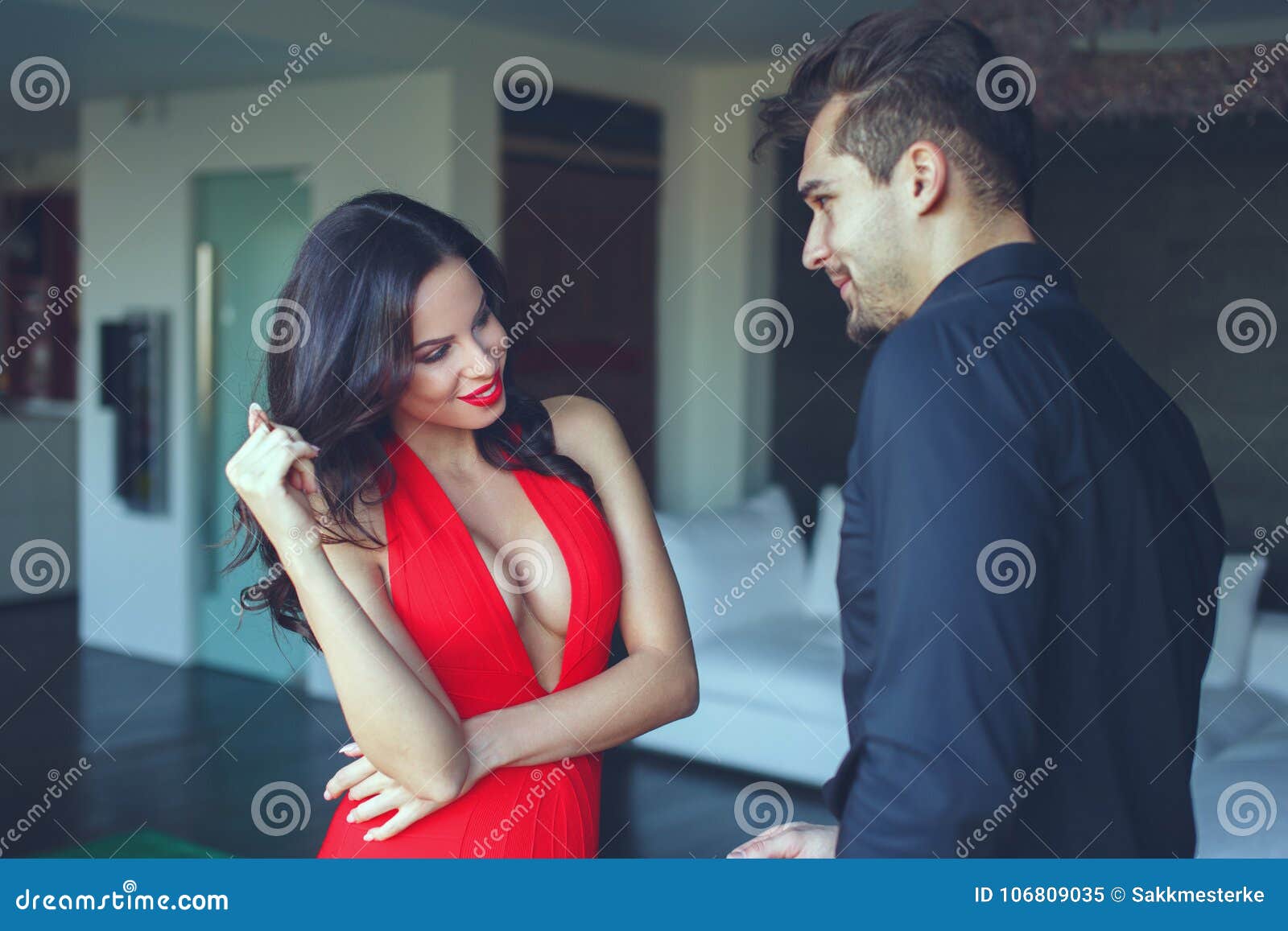 Vrouwen flirten met mannen