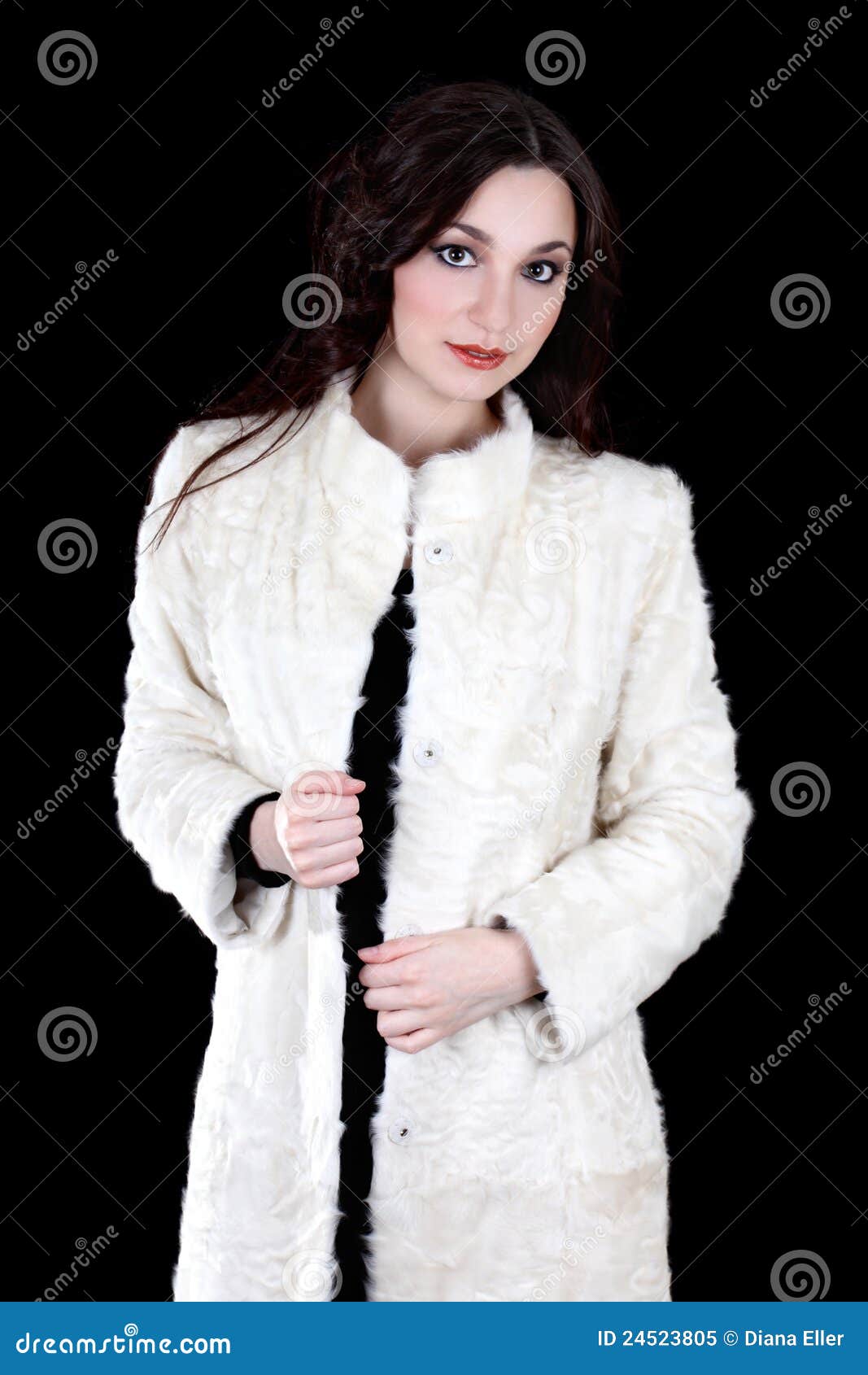 Vrouw witte bontjas afbeelding. Image of achtergronden - 24523805