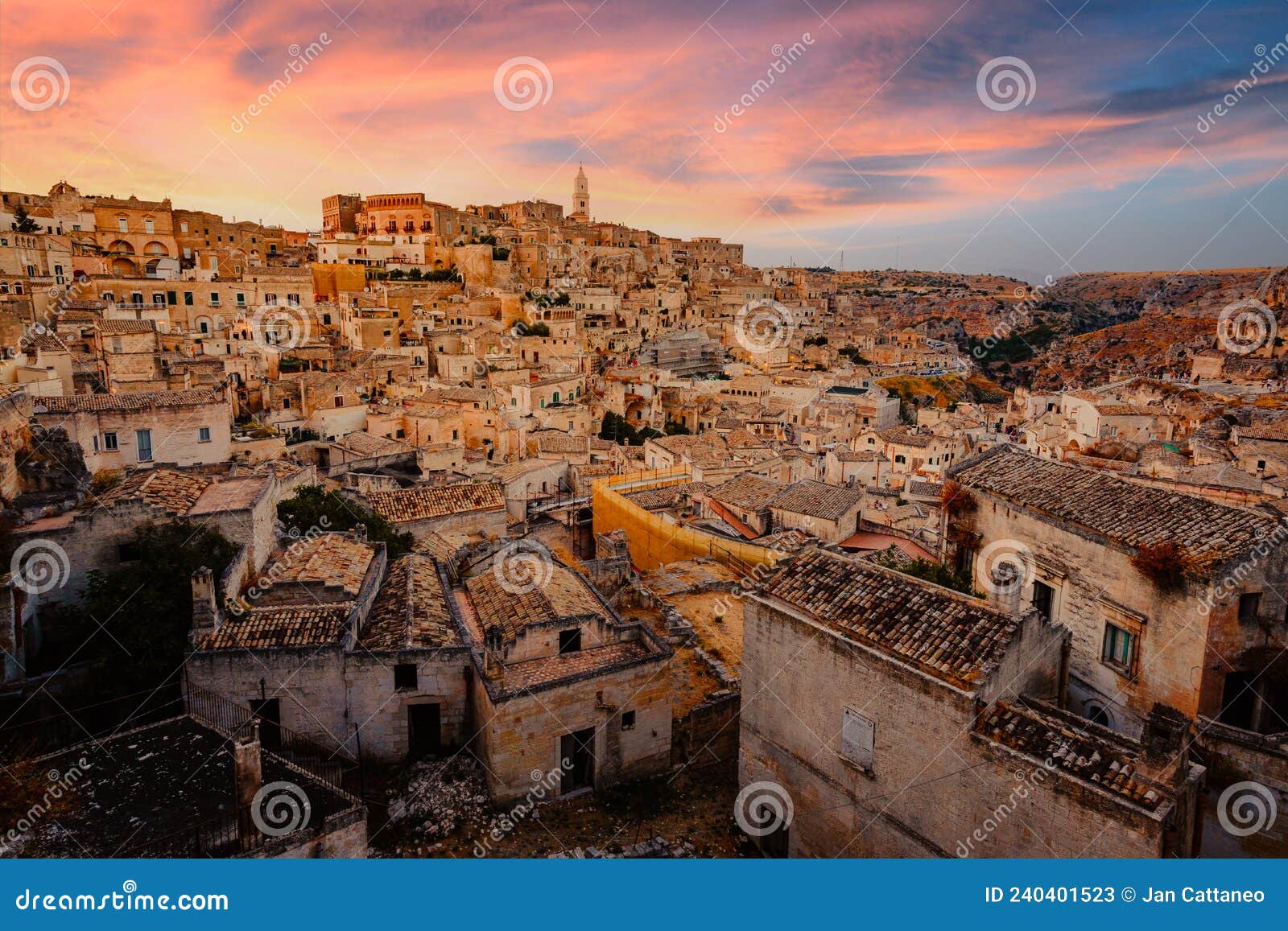Vue Large De Piazzetta Pascoli Belvedere De Matera Sur Le Sasso Caveoso