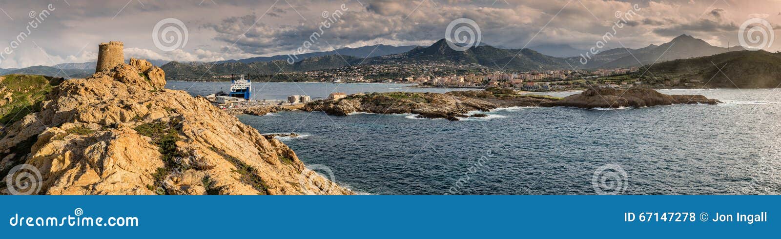 Vue Panoramique Dile Rousse En Corse Photo Stock Image Du