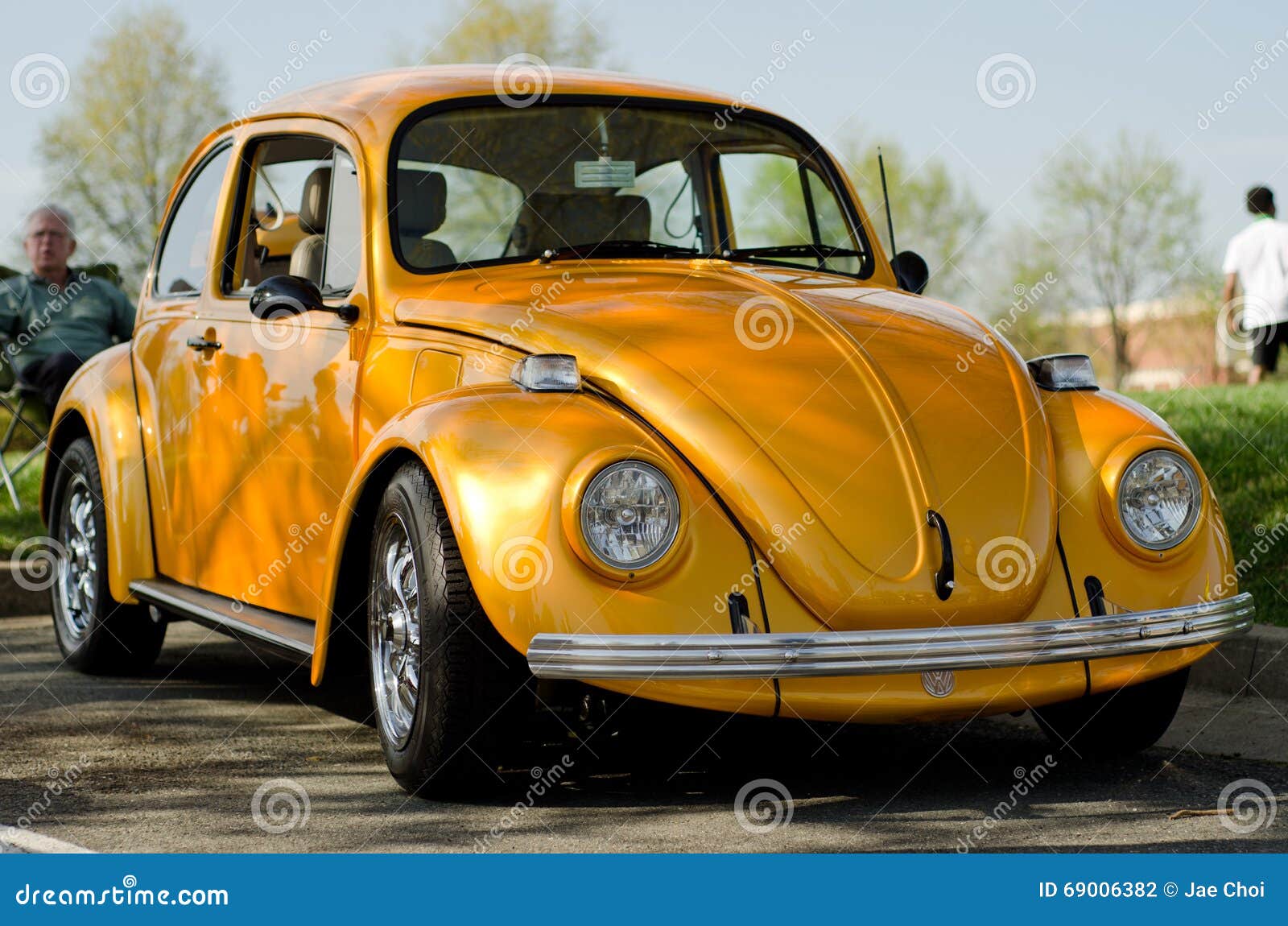 vw-super-beetle-editorial-photography-image-of-auto-69006382