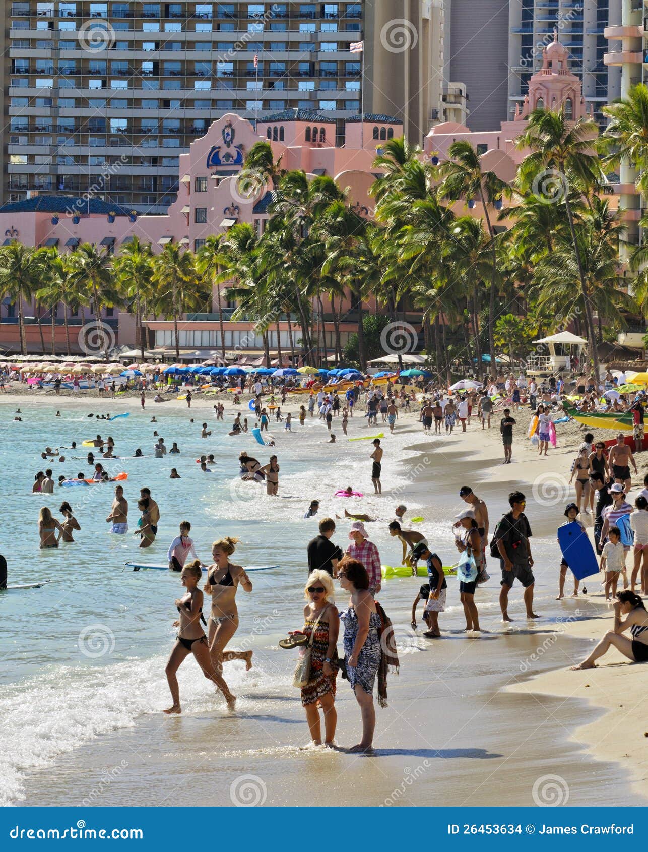 Royal Hawaiian Hotel, Honolulu, Hawaii 4/27/2018 Lounge Chairs And