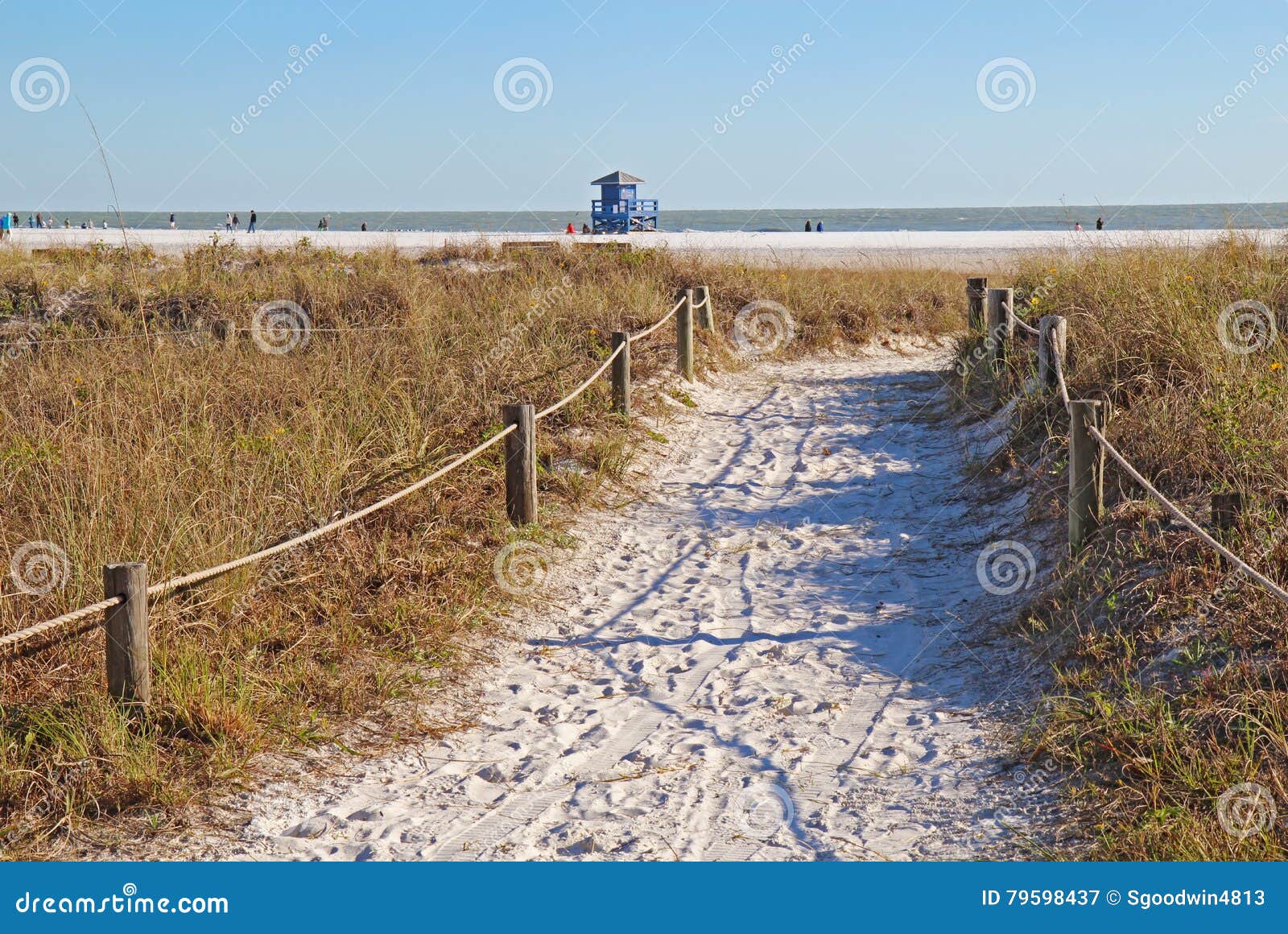 walkway to siesta key beach in sarasota, florida