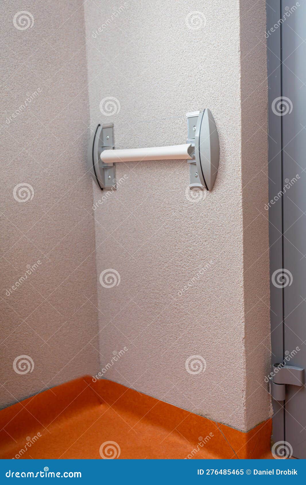 Plastic Wall Bumper Mounted on the Corridor without External Bezel