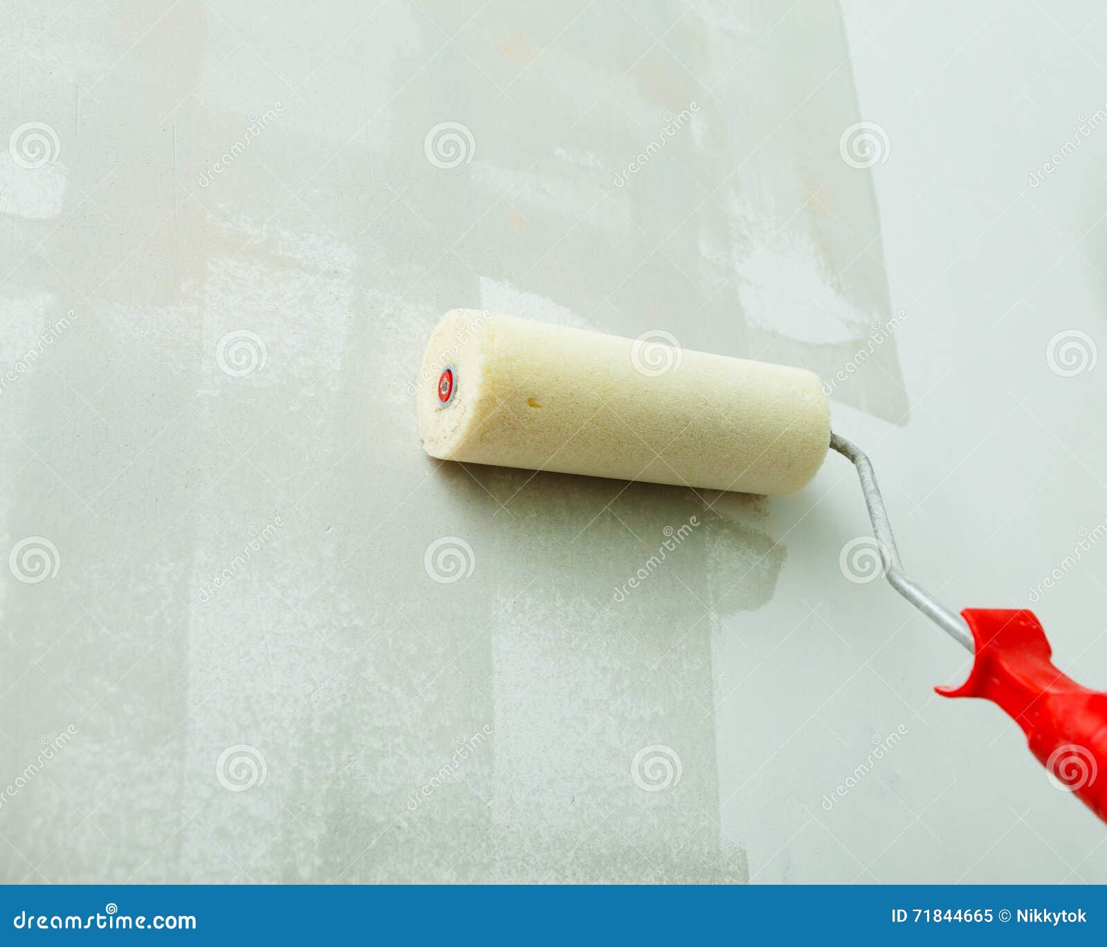 Wall Prime Coating with Priming Roller Stock Image Image of equipment