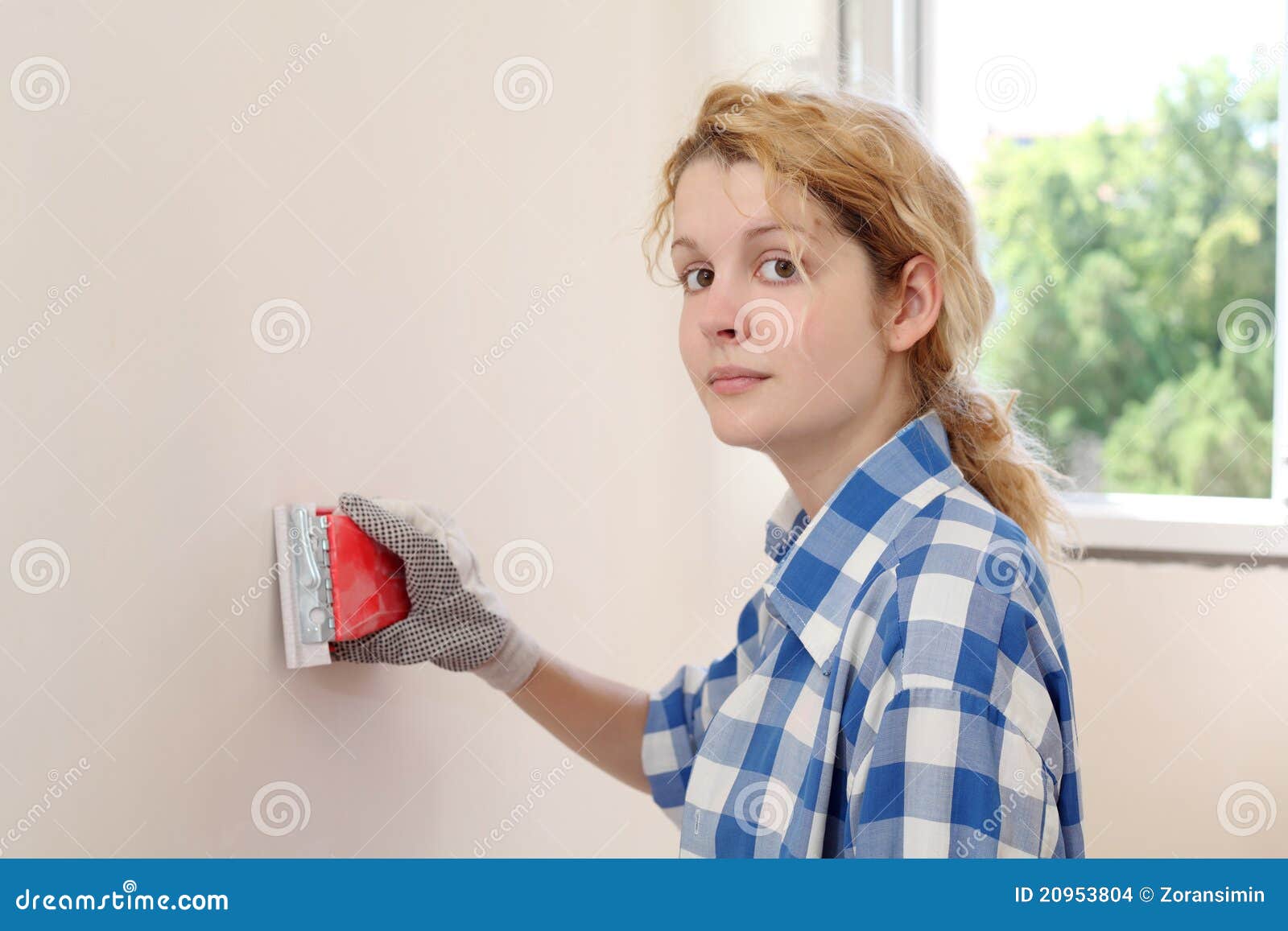 Wall sanding stock photo. Image of renovation, plasterboard 20953804