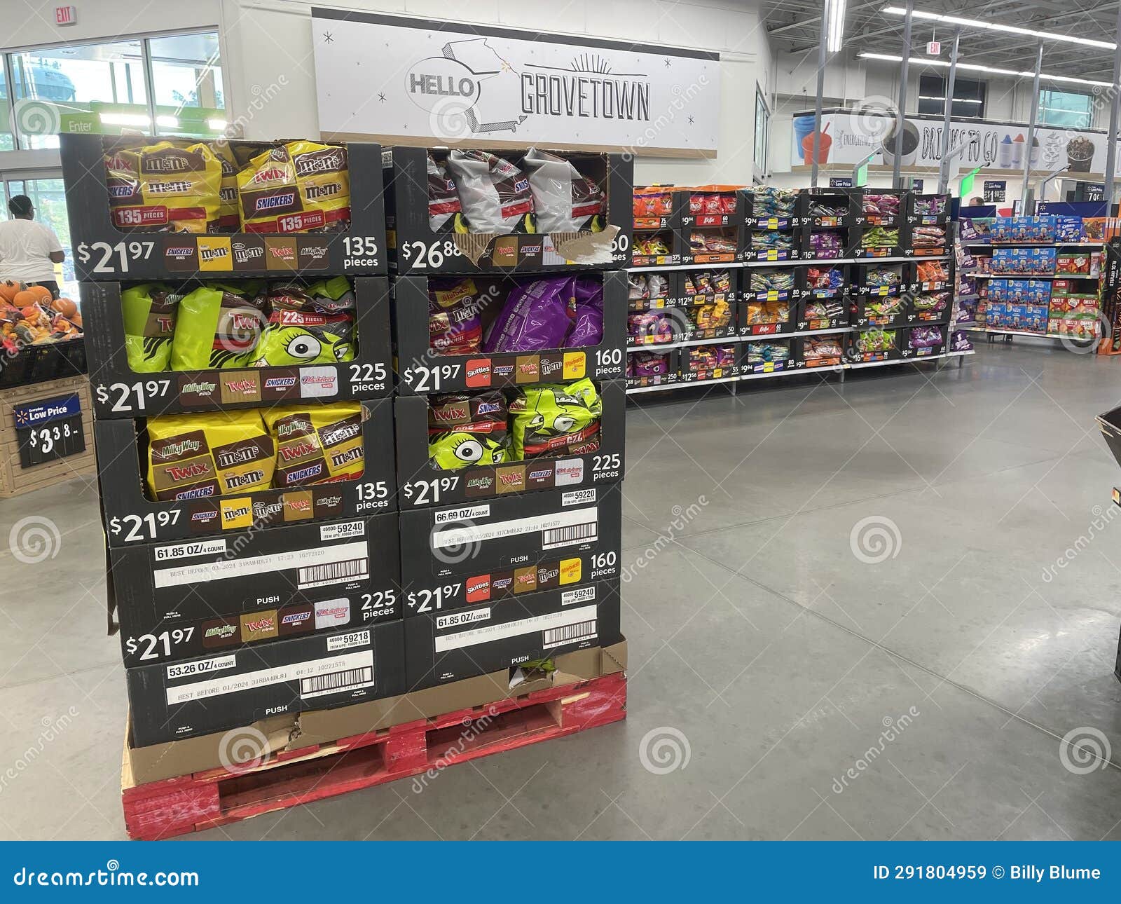 Walmart Retail Store Interior Halloween Candy Display Editorial Stock