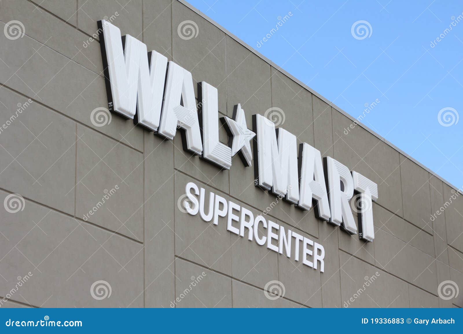 Walmart Supercenter editorial photography. Image of interior - 162095172