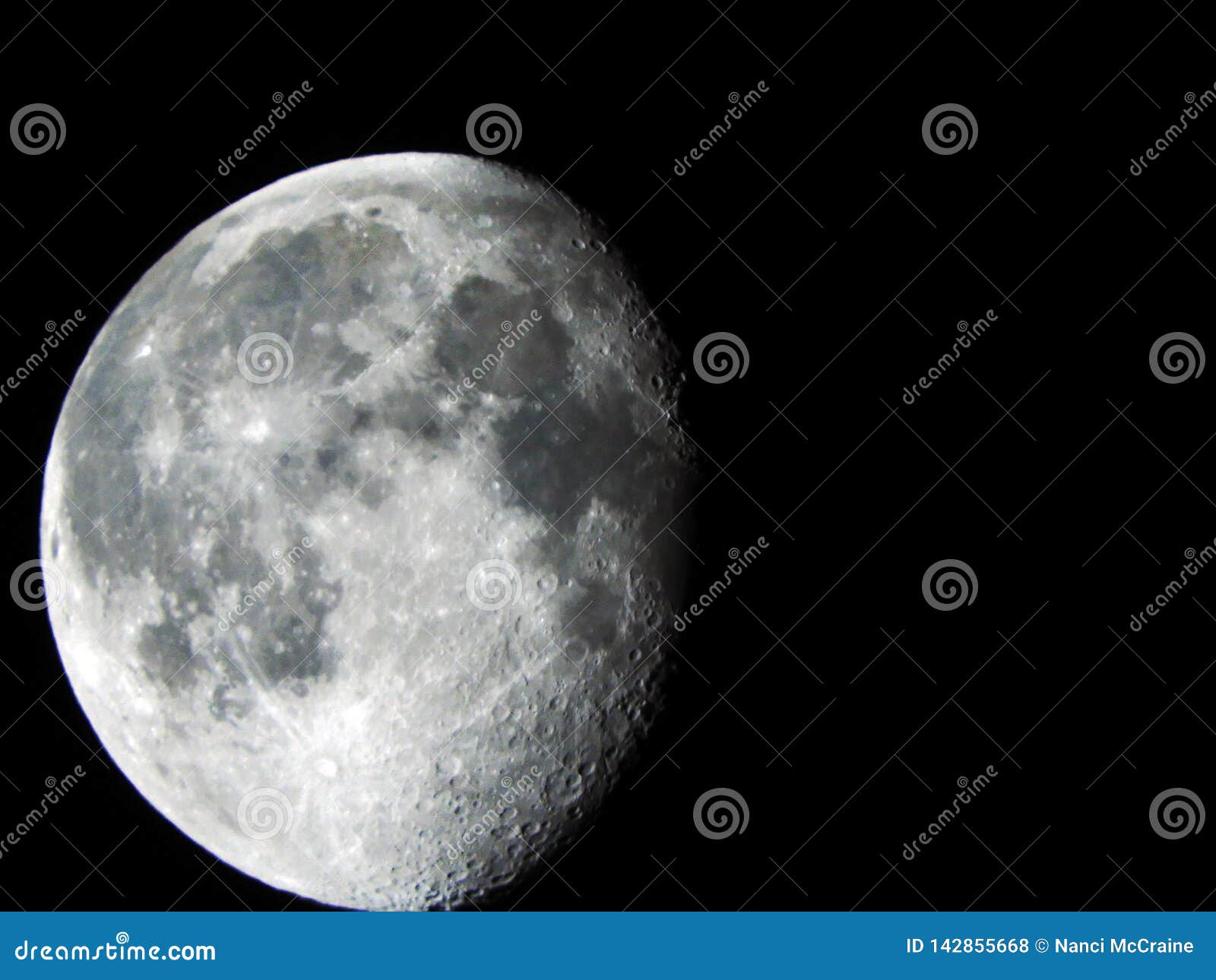 waning-gibbous-moon-phase-