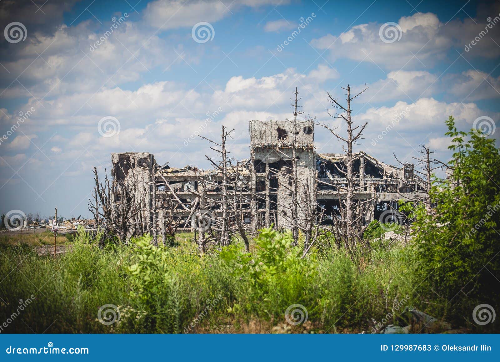 war, airport terminal ruins in donbass