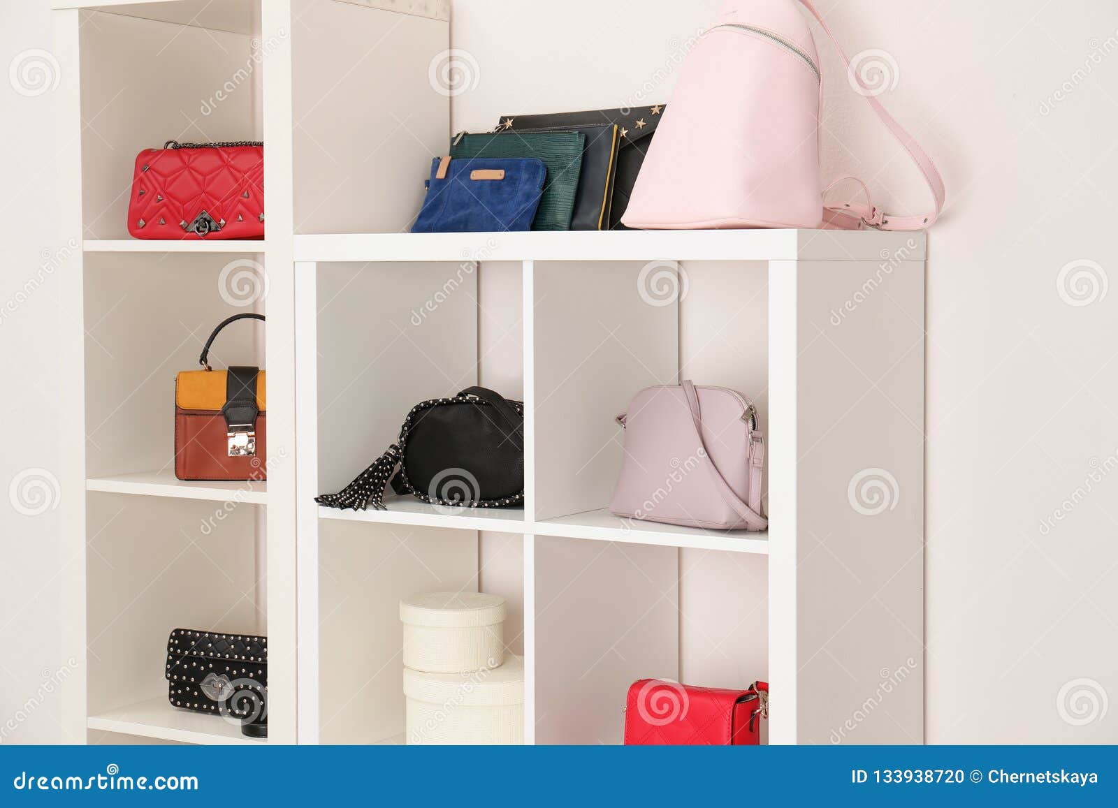 33 Storage Ideas to Organize Your Closet and Decorate with Handbags and  Purses | Handbag storage, Room closet, Closet inspiration