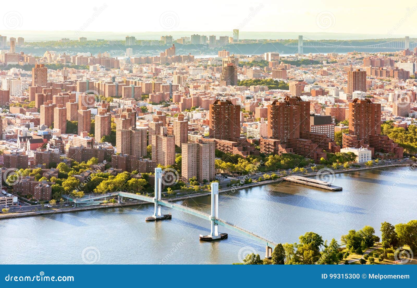 wards island bridge crossing the harlem river, nyc