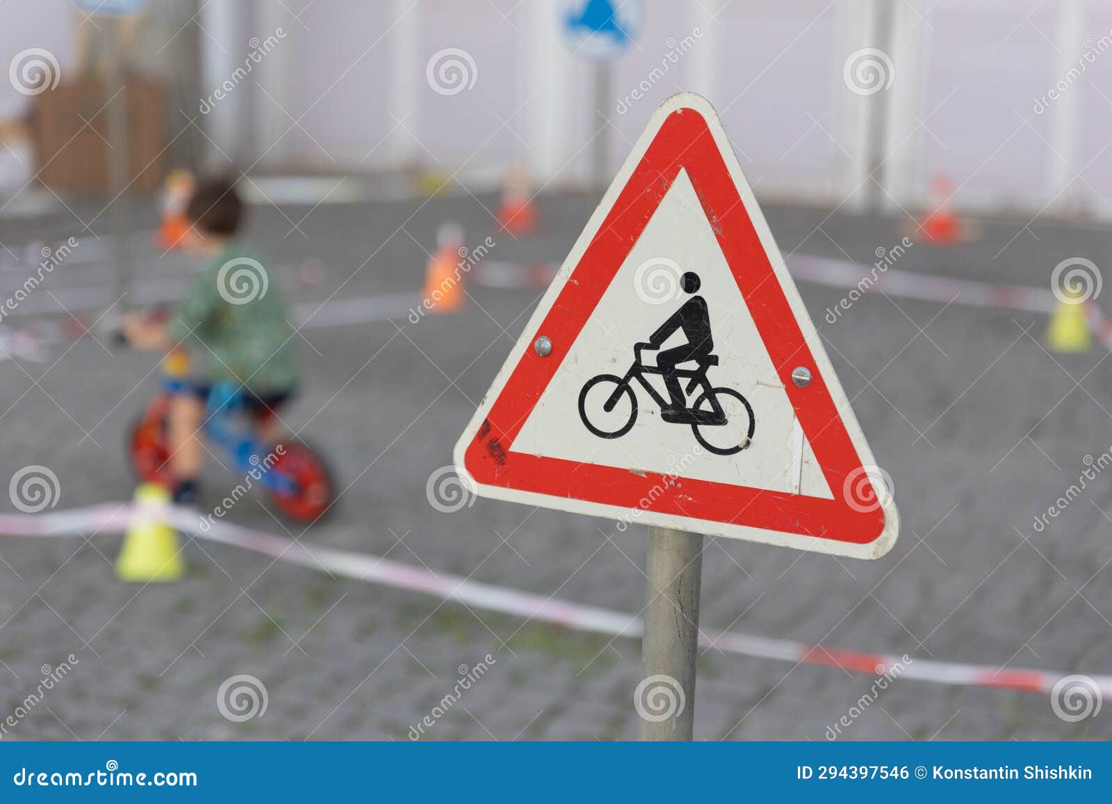 Warning Sign Indicating Bicycle Crossing. Stock Photo Image of icon