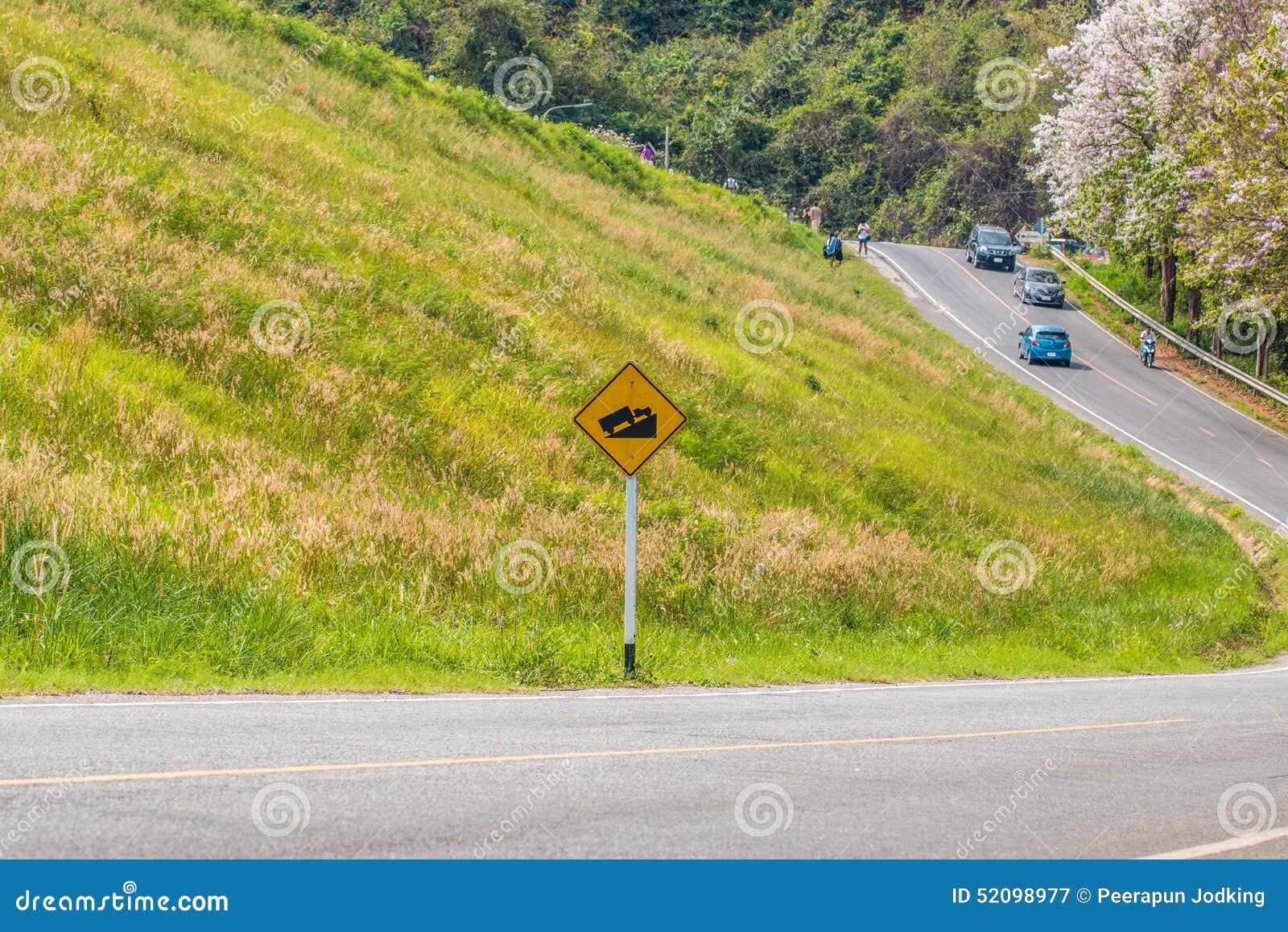 Hill Road Stock Photo - Download Image Now - Steep, Hill, Road - iStock