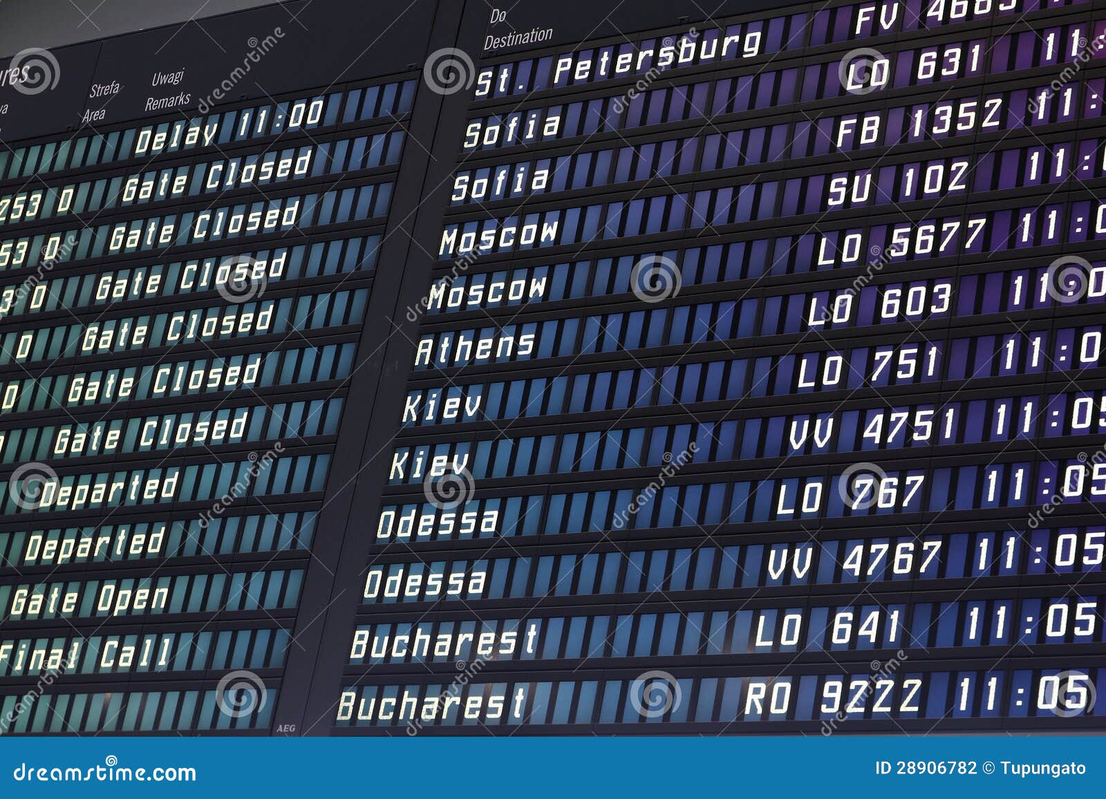 Warsaw airport timetable editorial photography. Image of sofia 28906782