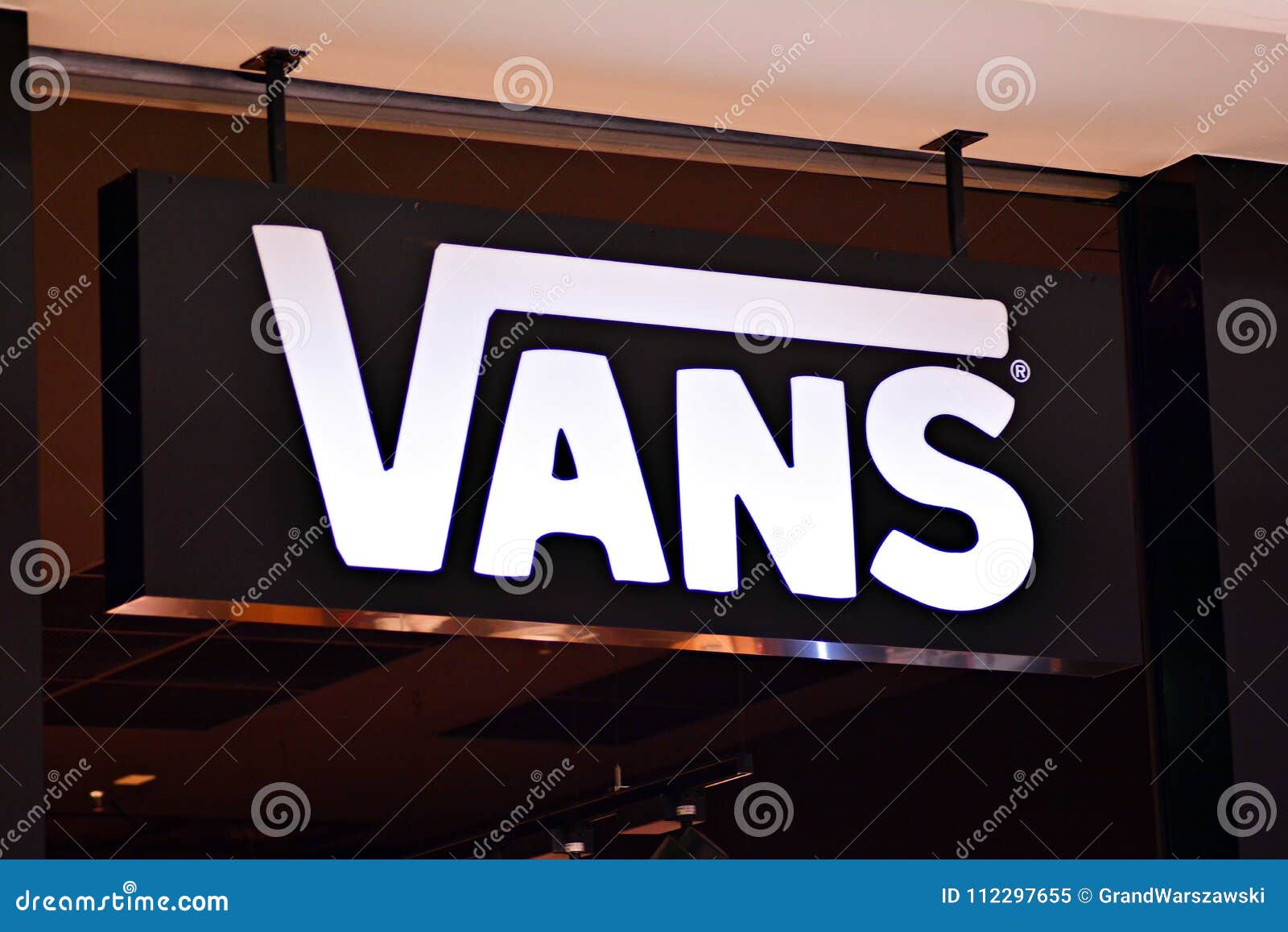 vans company id