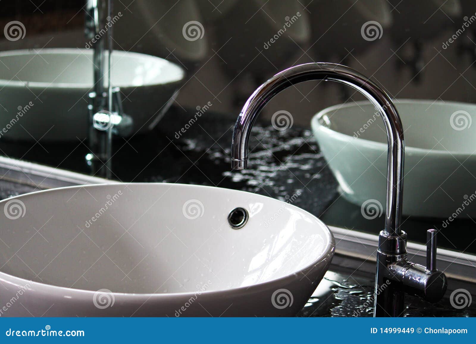 Waschbecken stockbild. Bild von waschbecken - 14999449