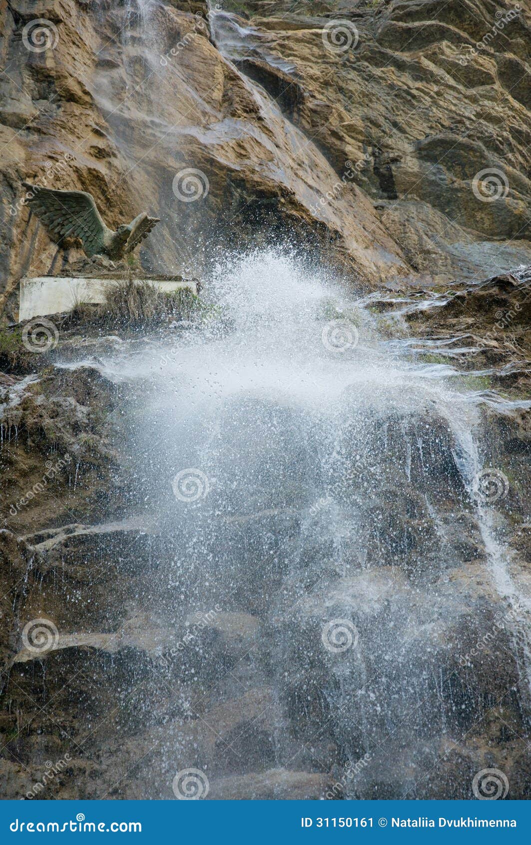 KRIM WASSERFALL visual data 4