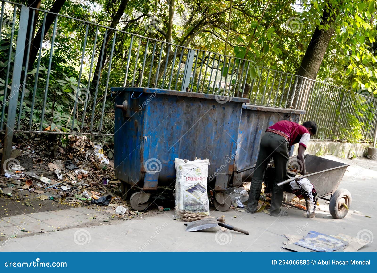 Waste Management in Kolkata. Editorial Image Image of dirty, asian