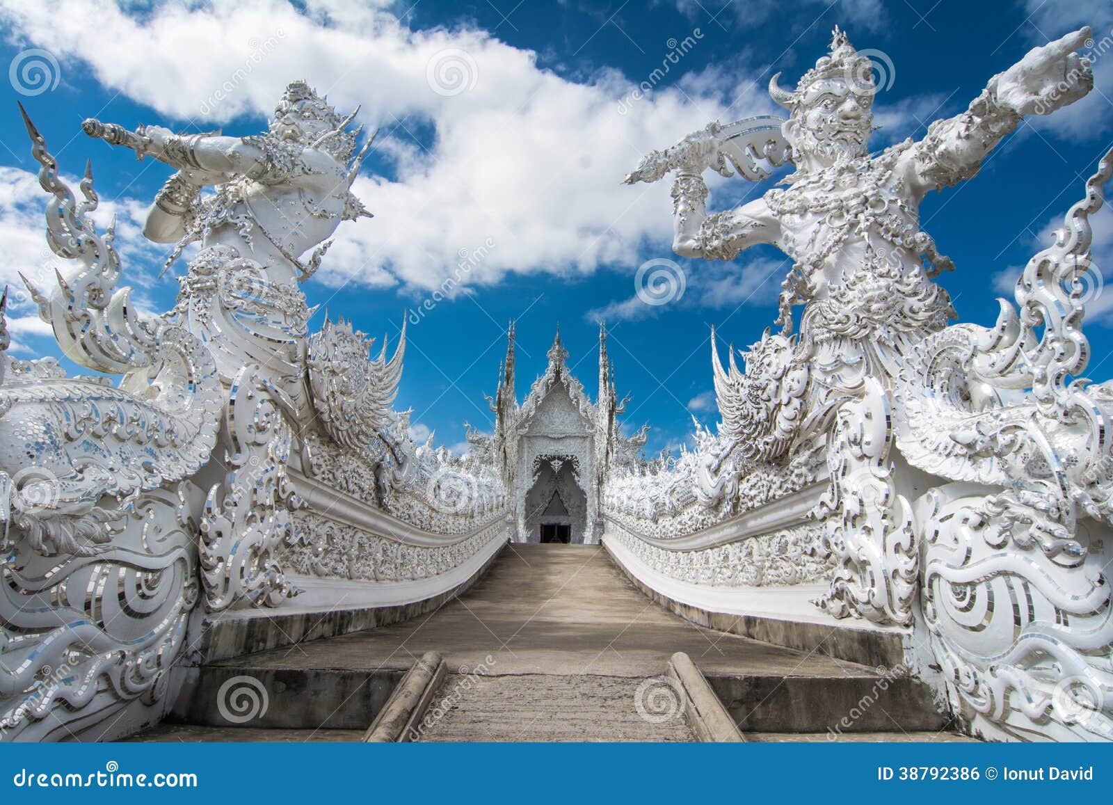 wat rong khun (white temple), chiang rai, thailand