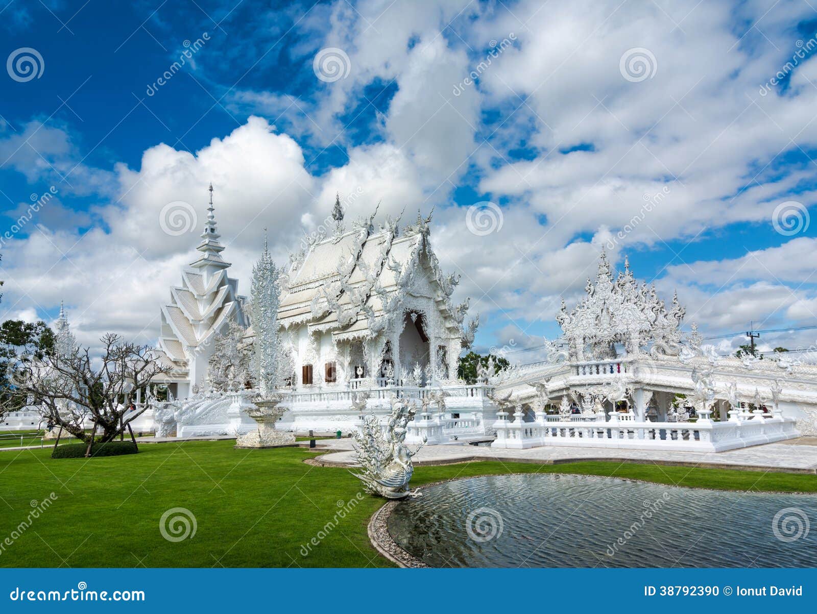 wat rong khun (white temple), chiang rai, thailand