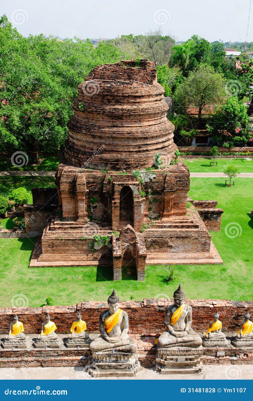 Wat Yai Chai Mongkol Temple Stock Photo - Image of ancient ...