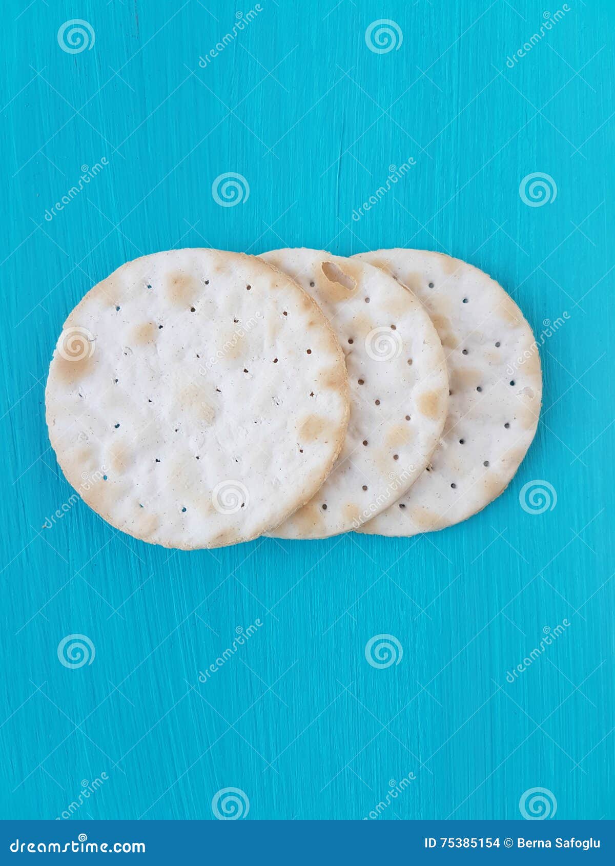 Water Crackers, Light Cracker Stock Photo Image of fresh, food 75385154
