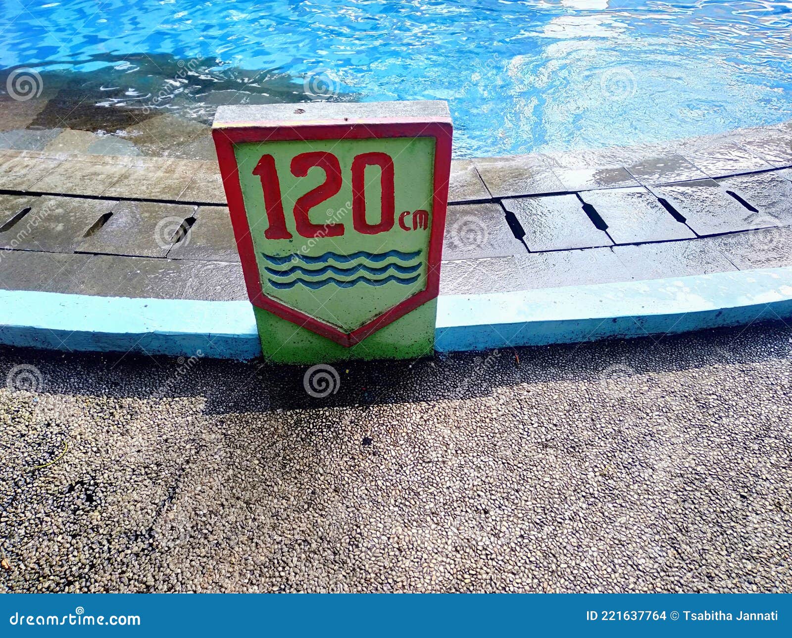 Water depth sign 120 cm. stock photo. Image of leisure 221637764