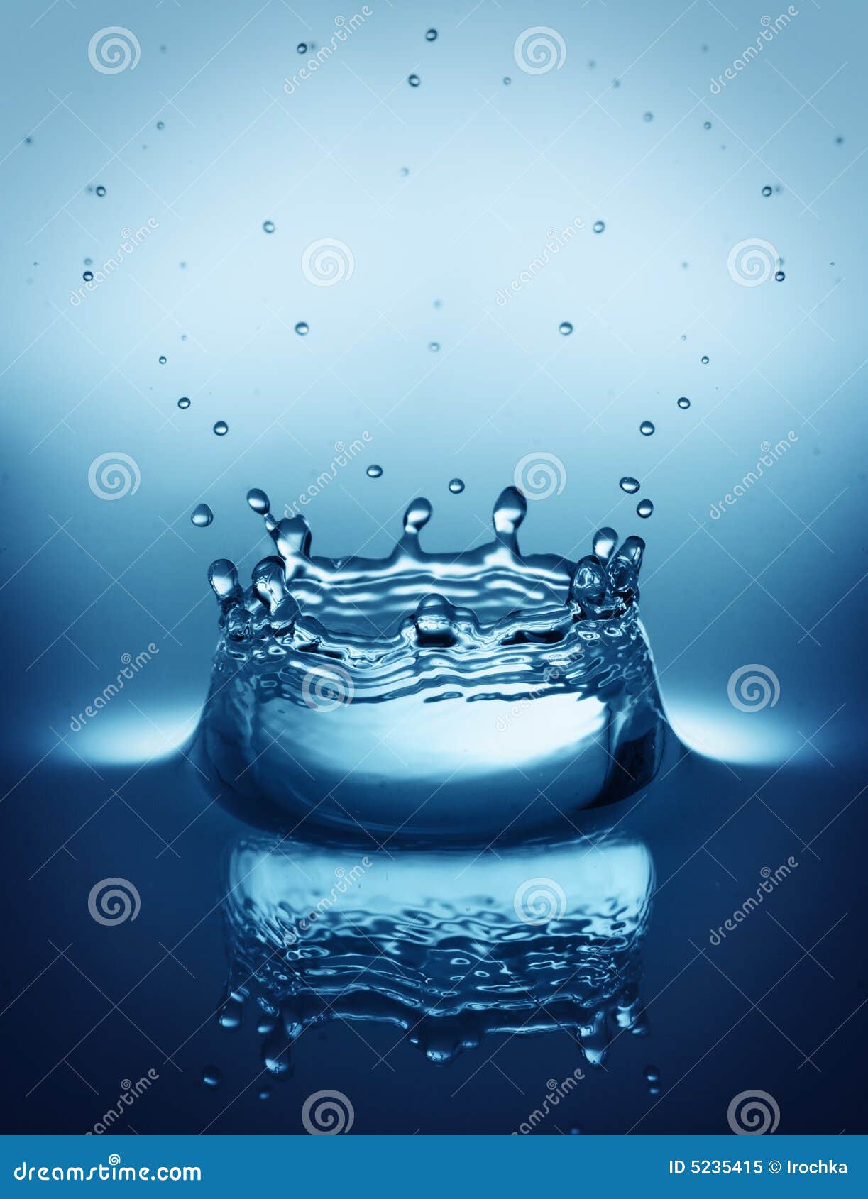 Water droplet splashing stock image. Image of blue, entering 5235415