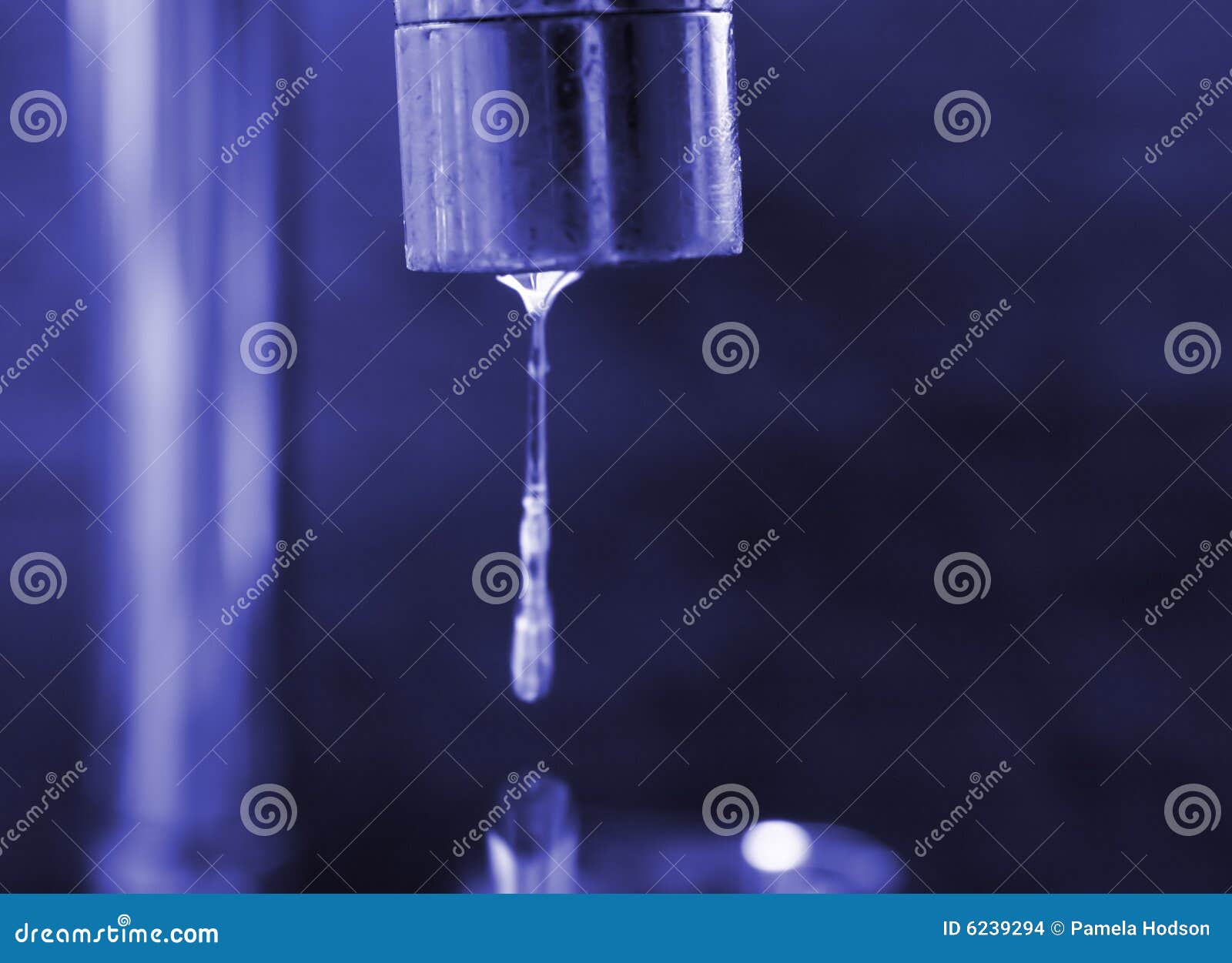water flowing from the tap