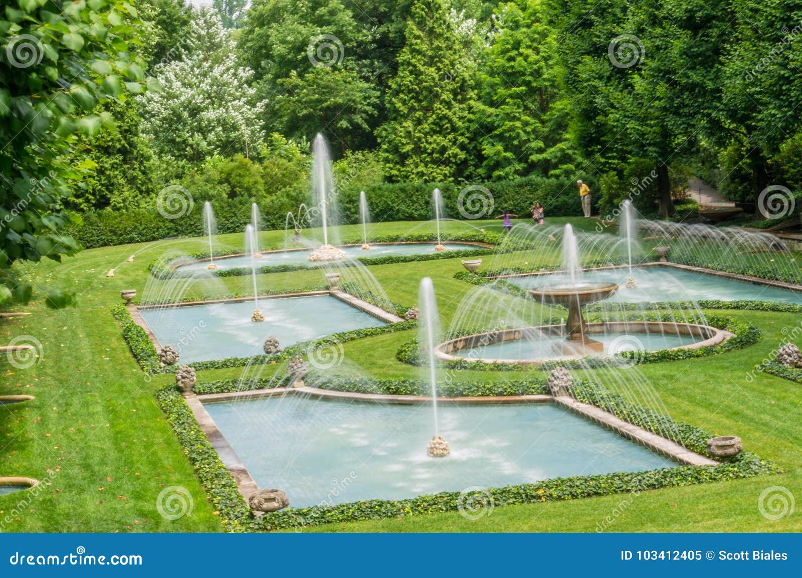 Water Fountains At Longwood Gardens Stock Image Image Of Carving