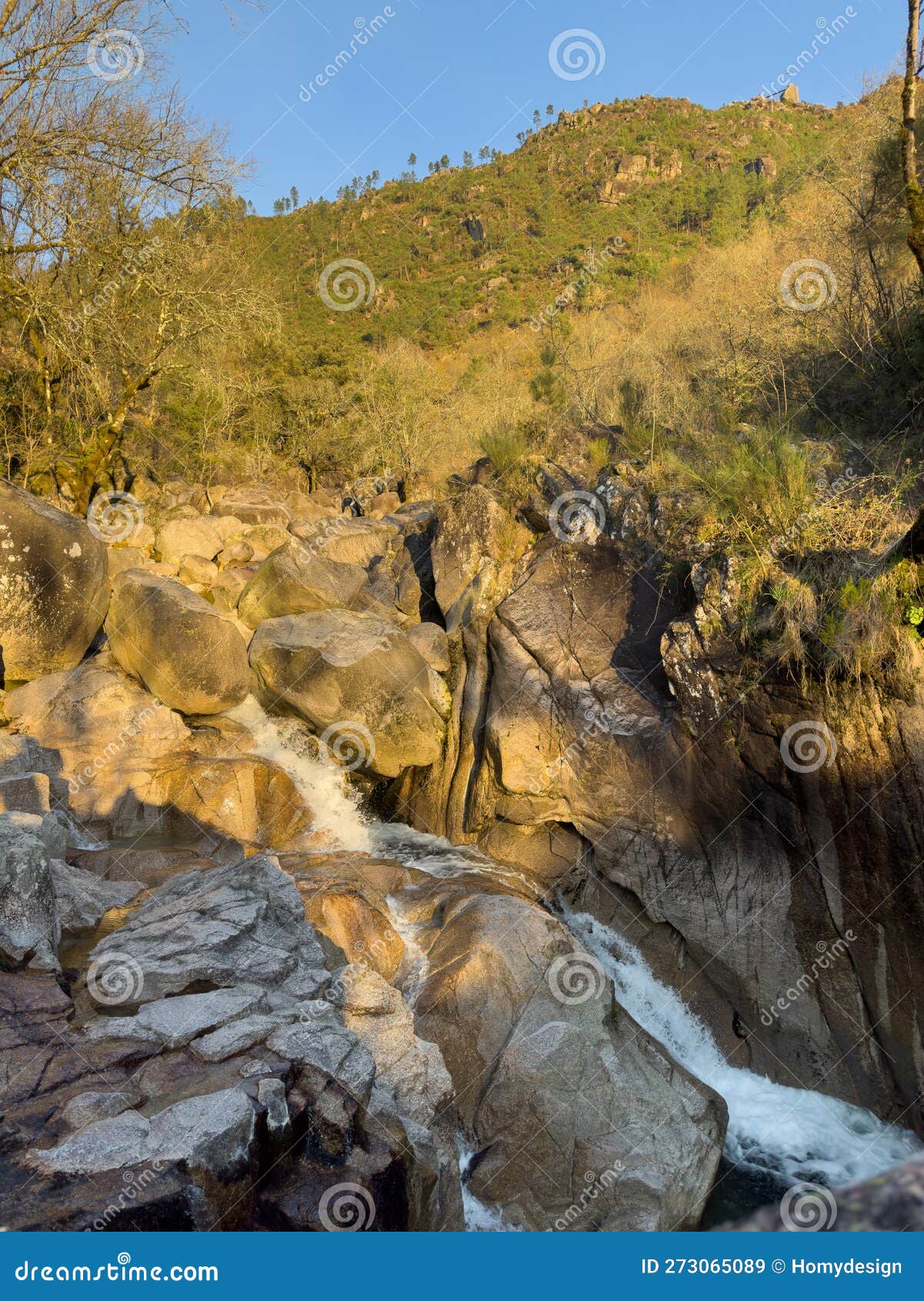water stream near fecha de barjas waterfall