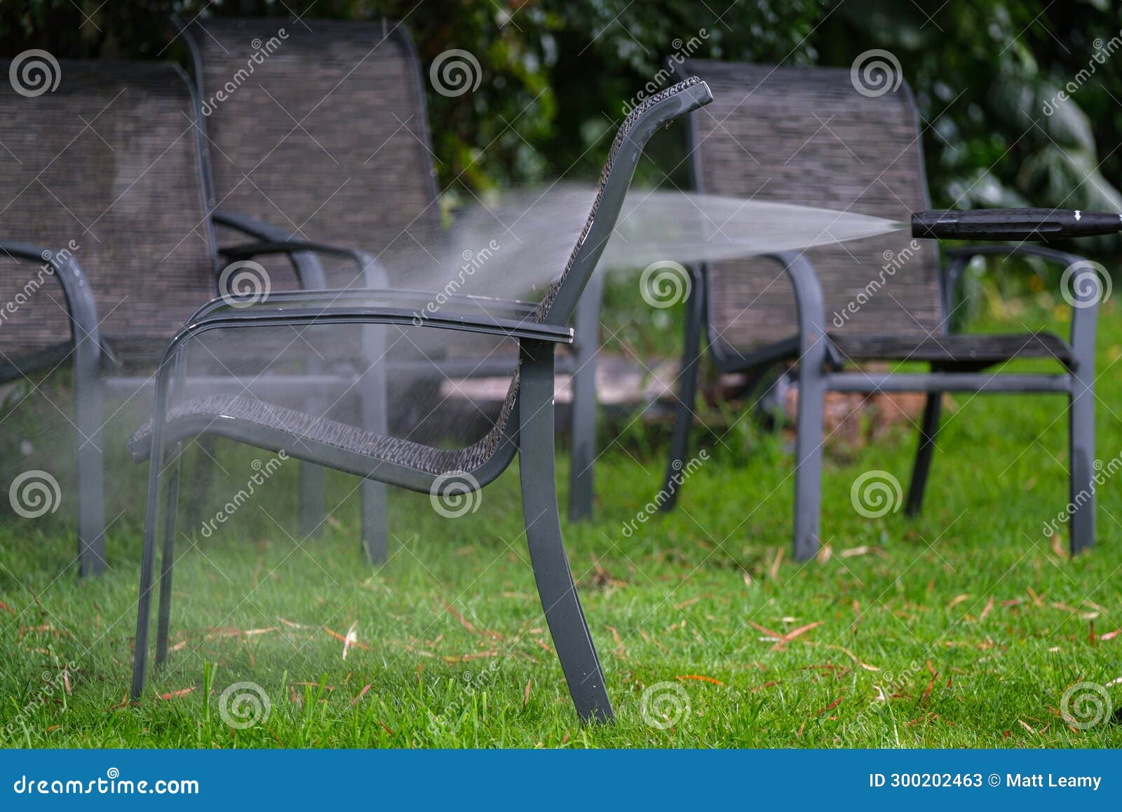 waterblasting outdoor furniture