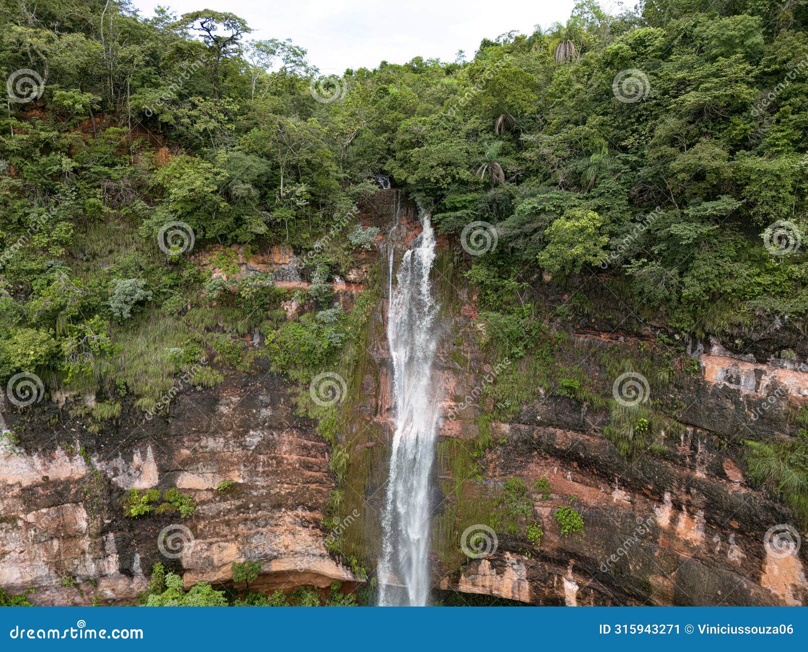 waterfall cachoeira do socorro natural tourist spot in cassilandia