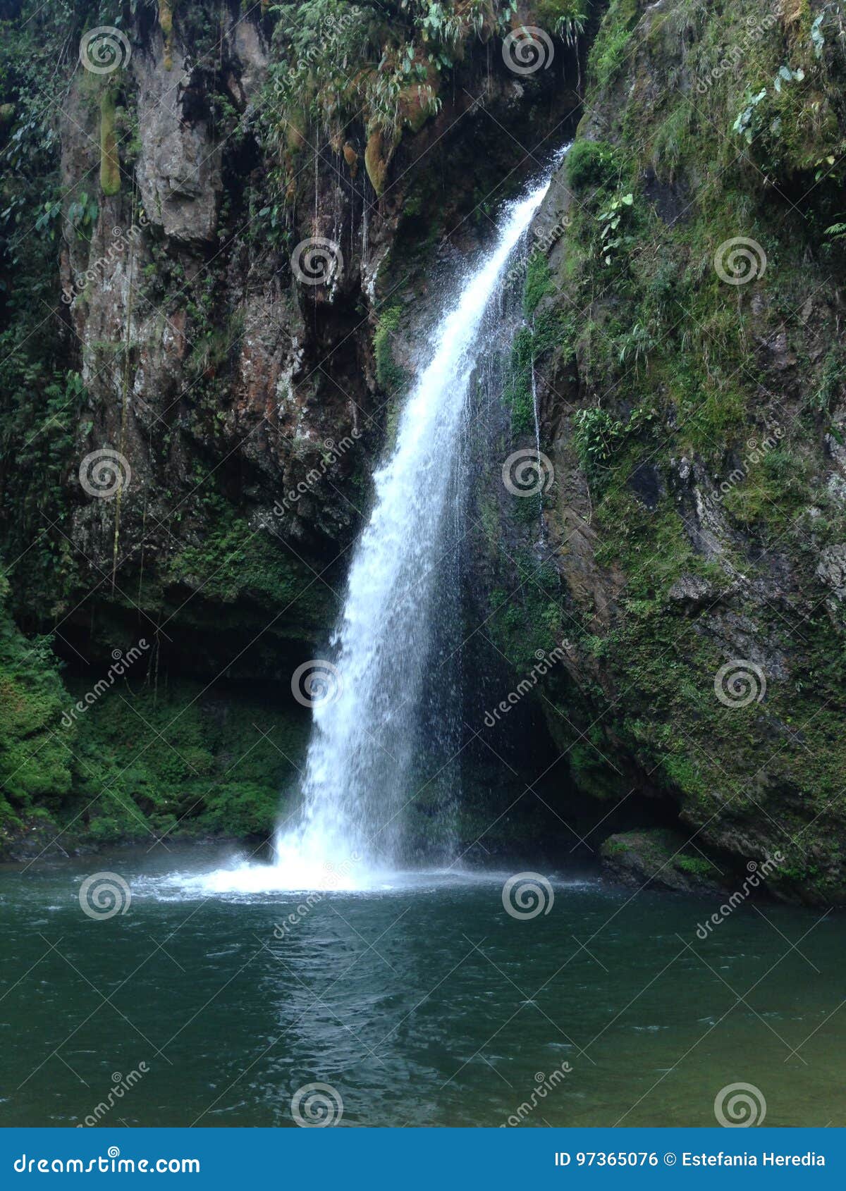 waterfall from las manzanas