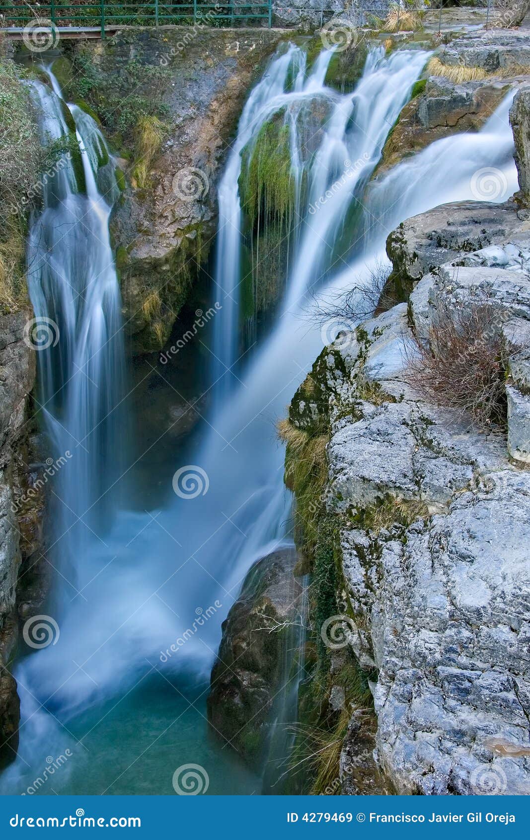 waterfall of molino de aso in ordesa