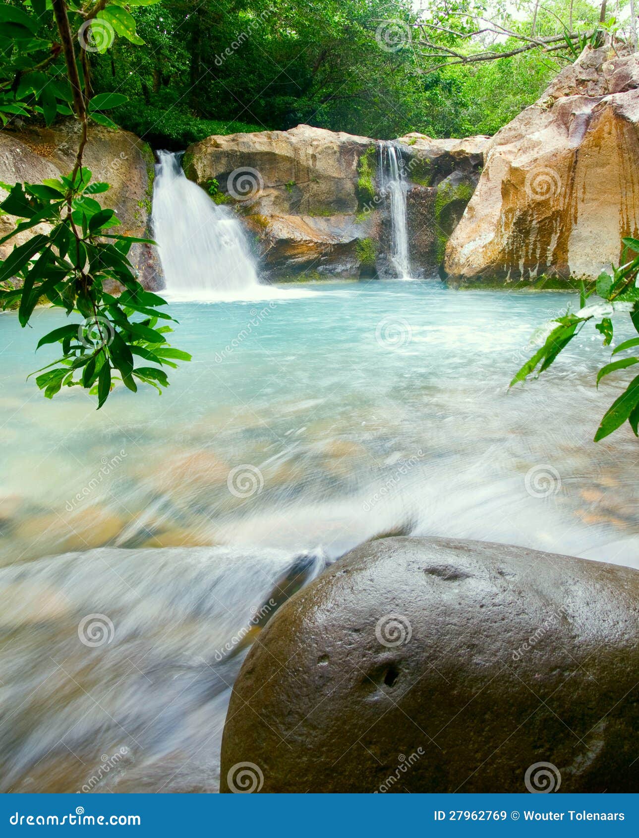 waterfall at the rincÃÂ³n de la vieja np