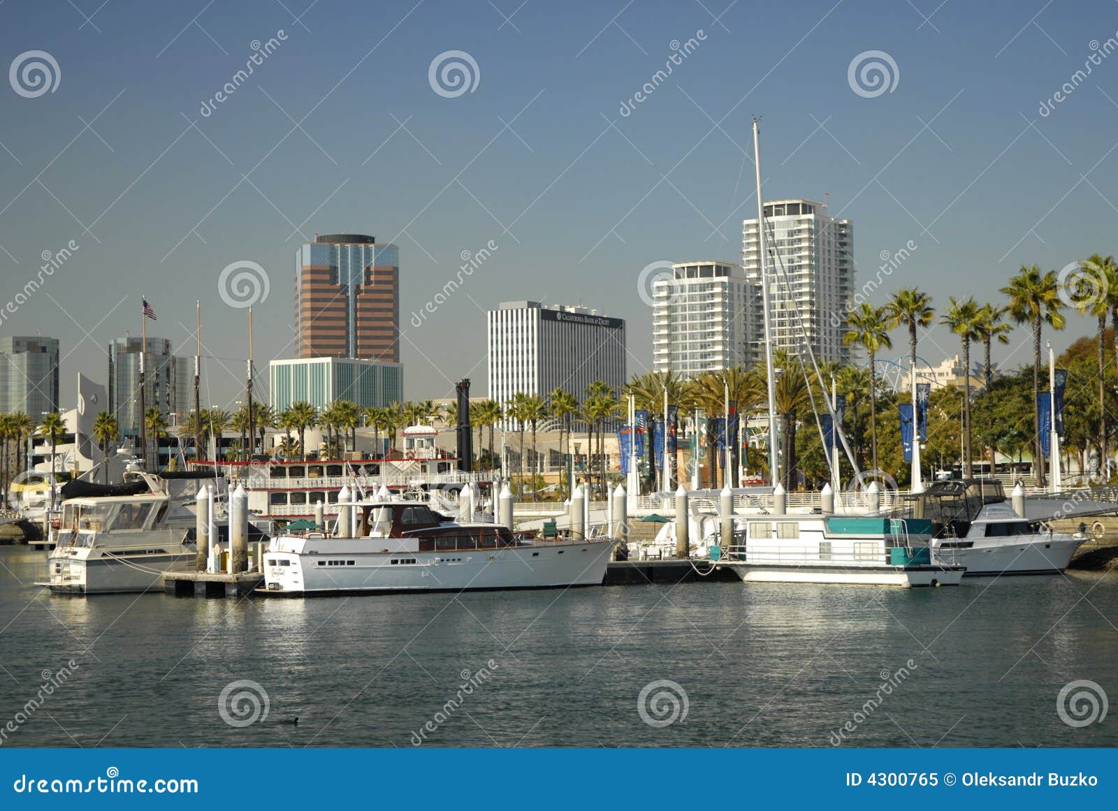 long beach waterfront homes