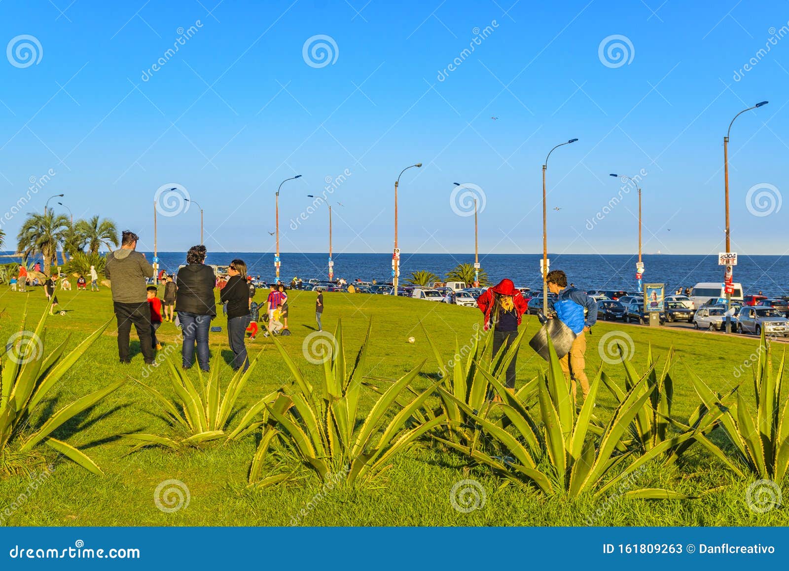 Waterfront Park, Bairro De Buceo, Montevidéu, Uruguai Foto de Stock  Editorial - Imagem de cenas, cela: 161809263