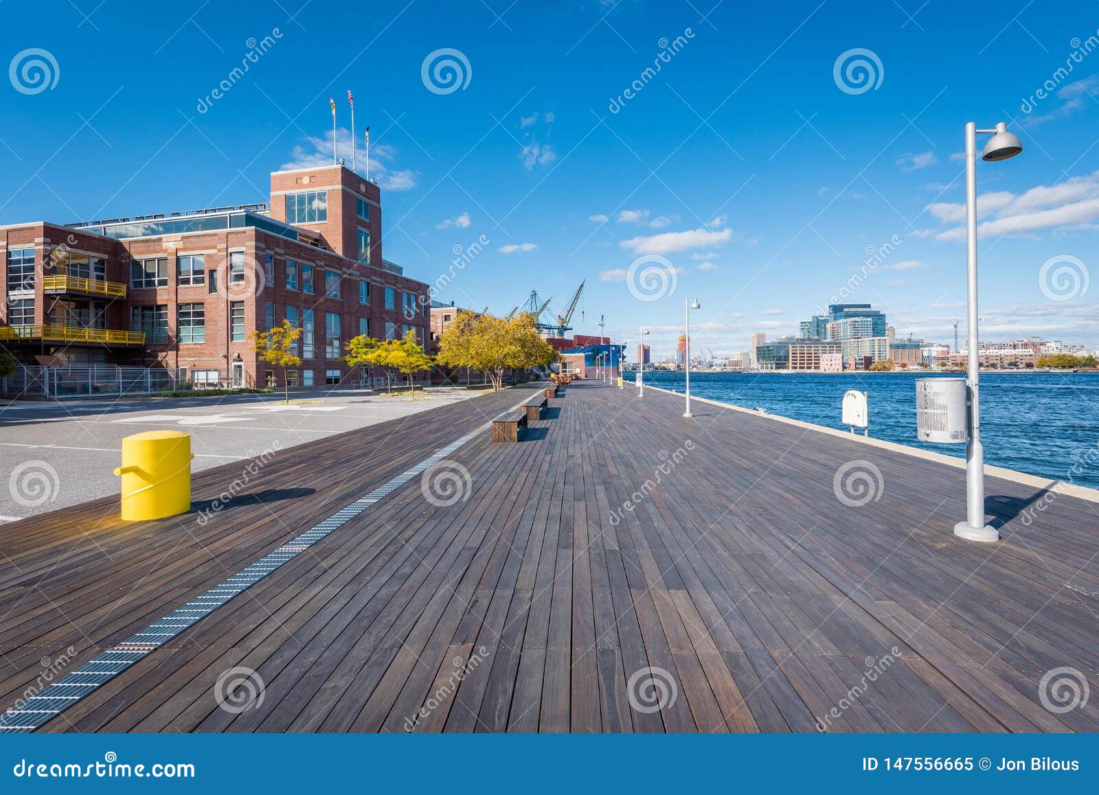 verkrachting Methode Meter Waterfront Promenade at Under Armour Global Headquarters, in Baltimore,  Maryland Editorial Image - Image of tourism, perspective: 147556665