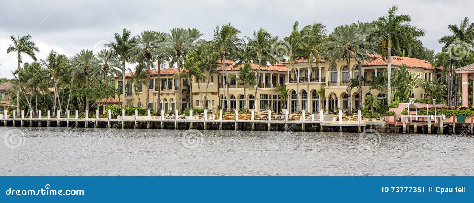 Waterfront real estate editorial photo. Image of residential 73777351