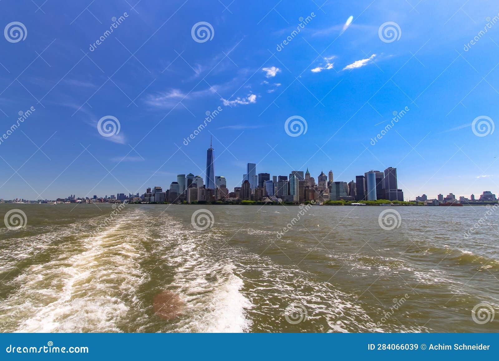 waterfront skyline with one world trade center, manhattan, new york, usa