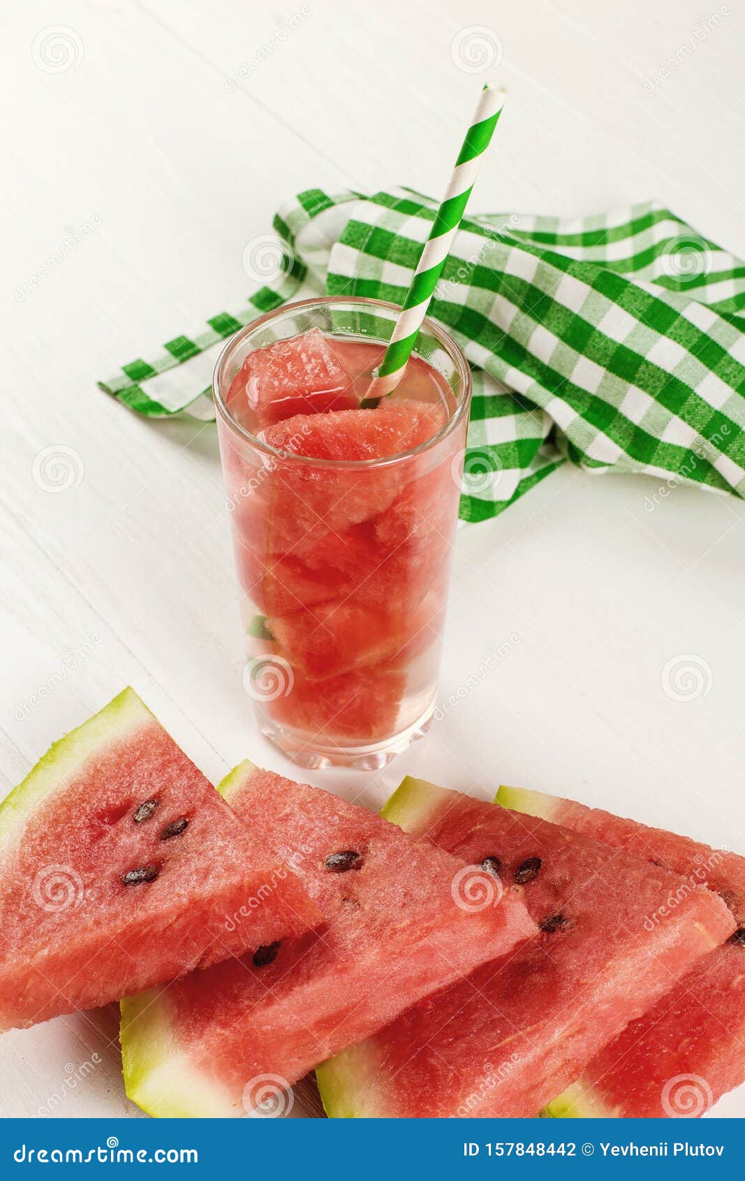 Watermelon Smoothie In A Glass On A White Table With A Green Napkin Copy Space Stock Photo Image Of Exotic Cold 157848442,Tri Tip Slow Cooker Bbq