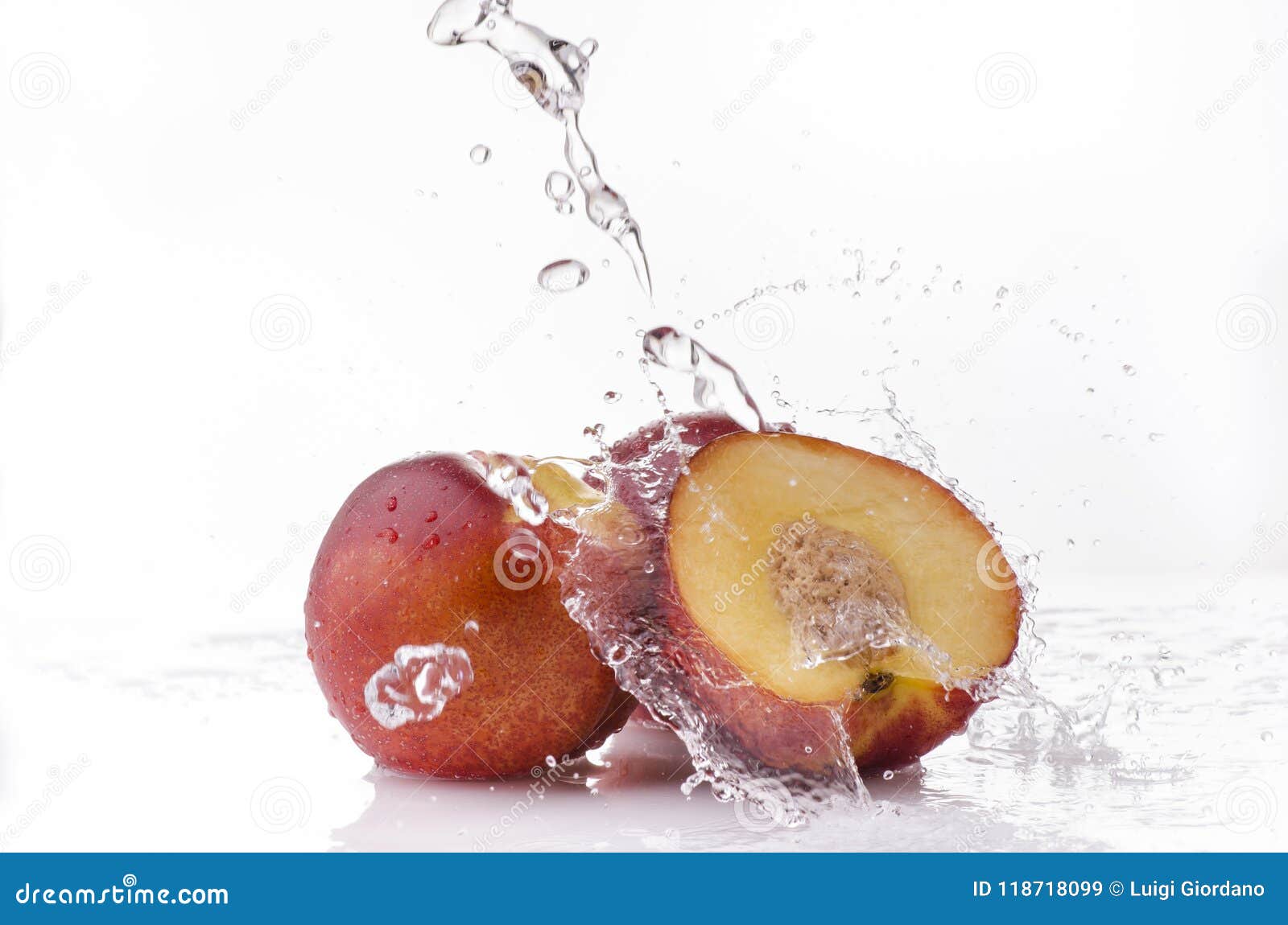 Nectarines with Water Splash Stock Image Image of natural, diet