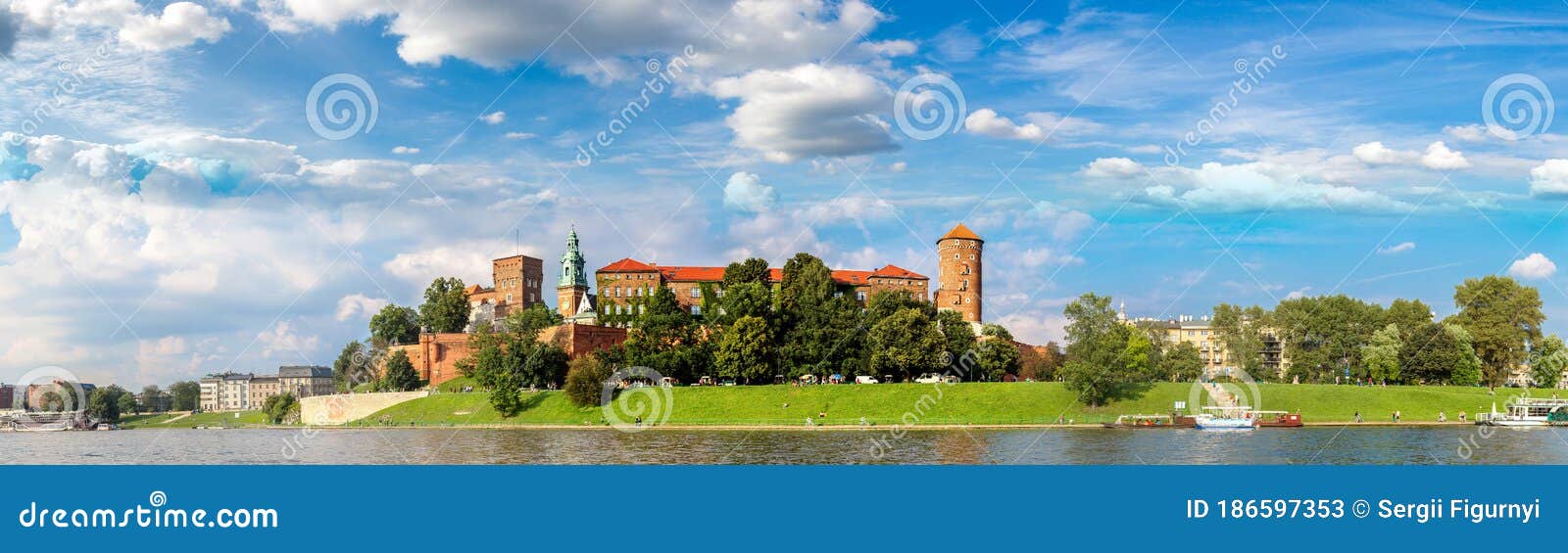 wawel castle in kracow