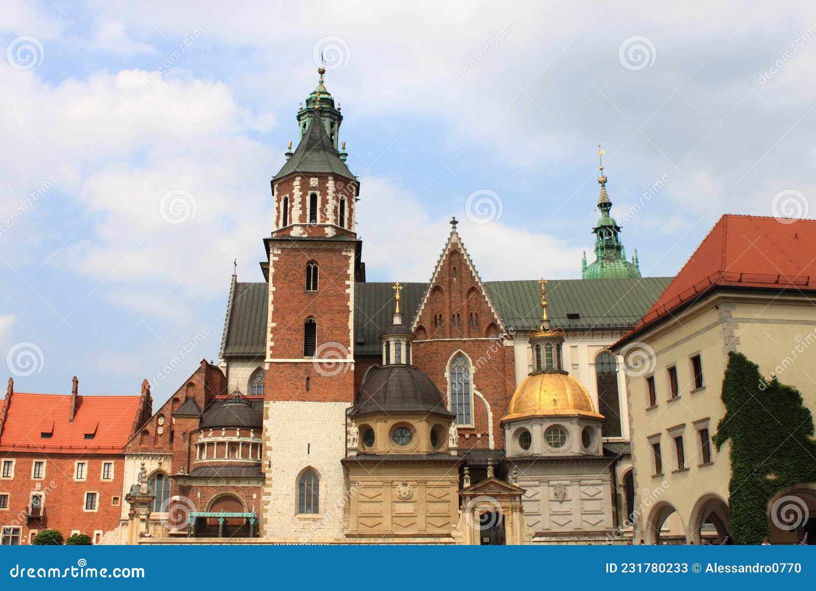 wawel cathedral in kracow