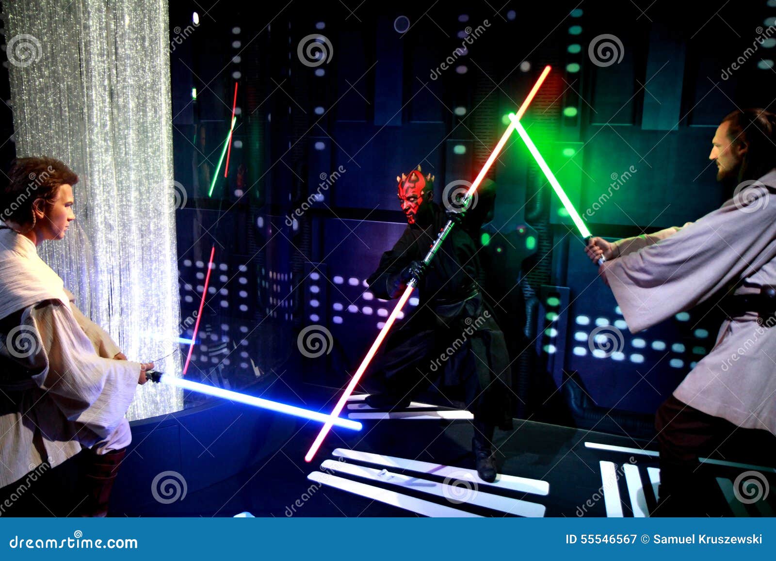 Fight to the Death, Darth Maul and Qui-Gon Jinn at Madame T…